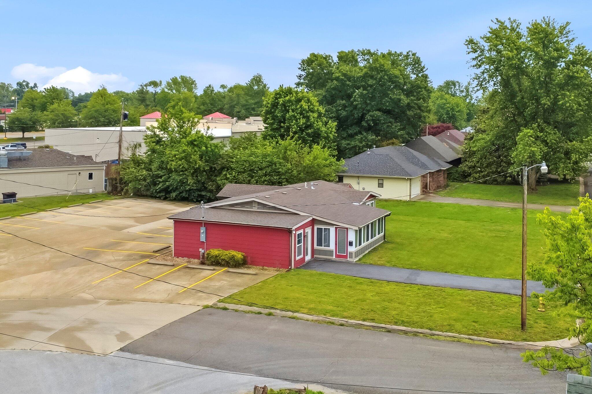 564 Us Highway 60 East Property Photo 37