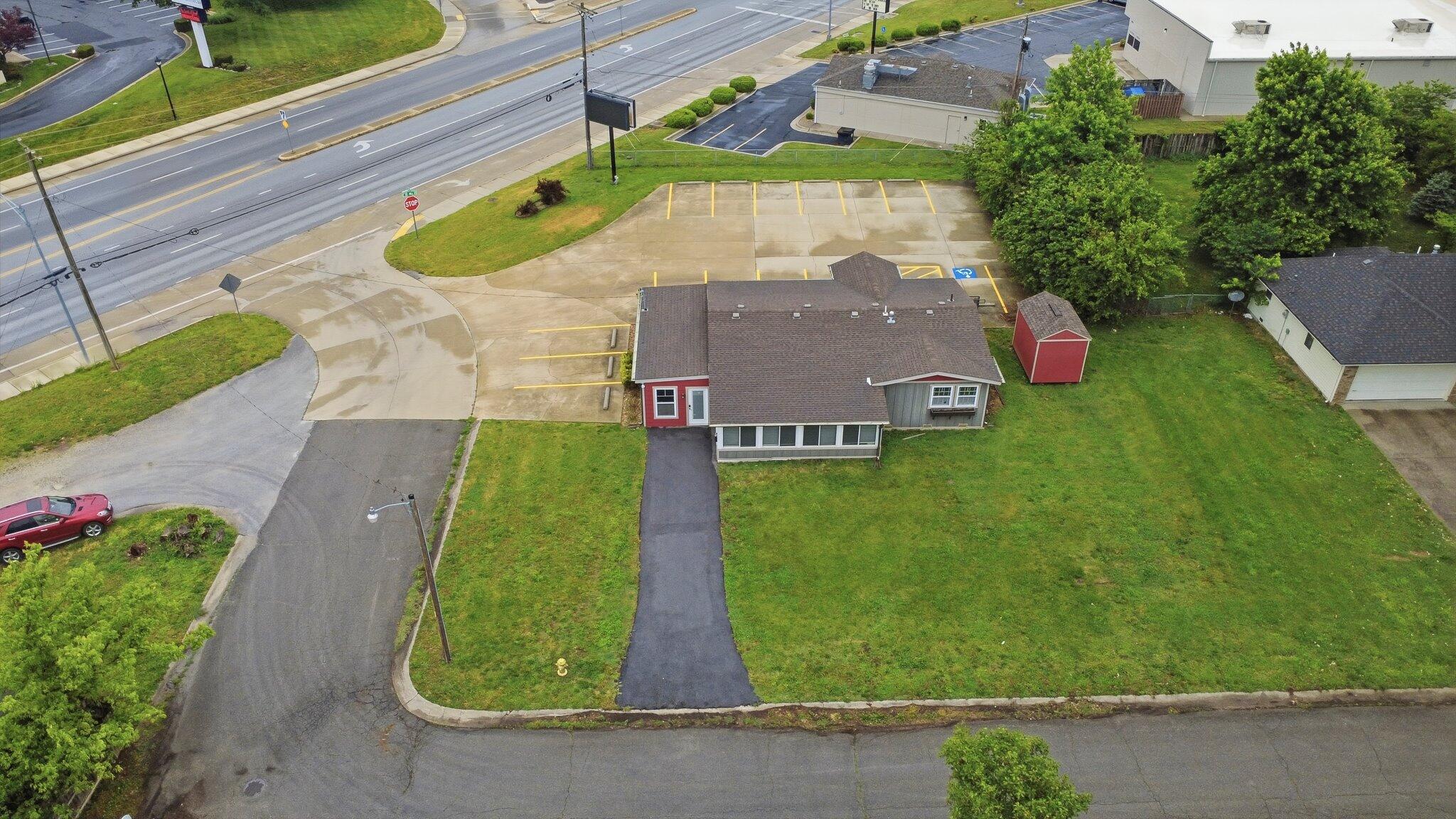564 Us Highway 60 East Property Photo 39