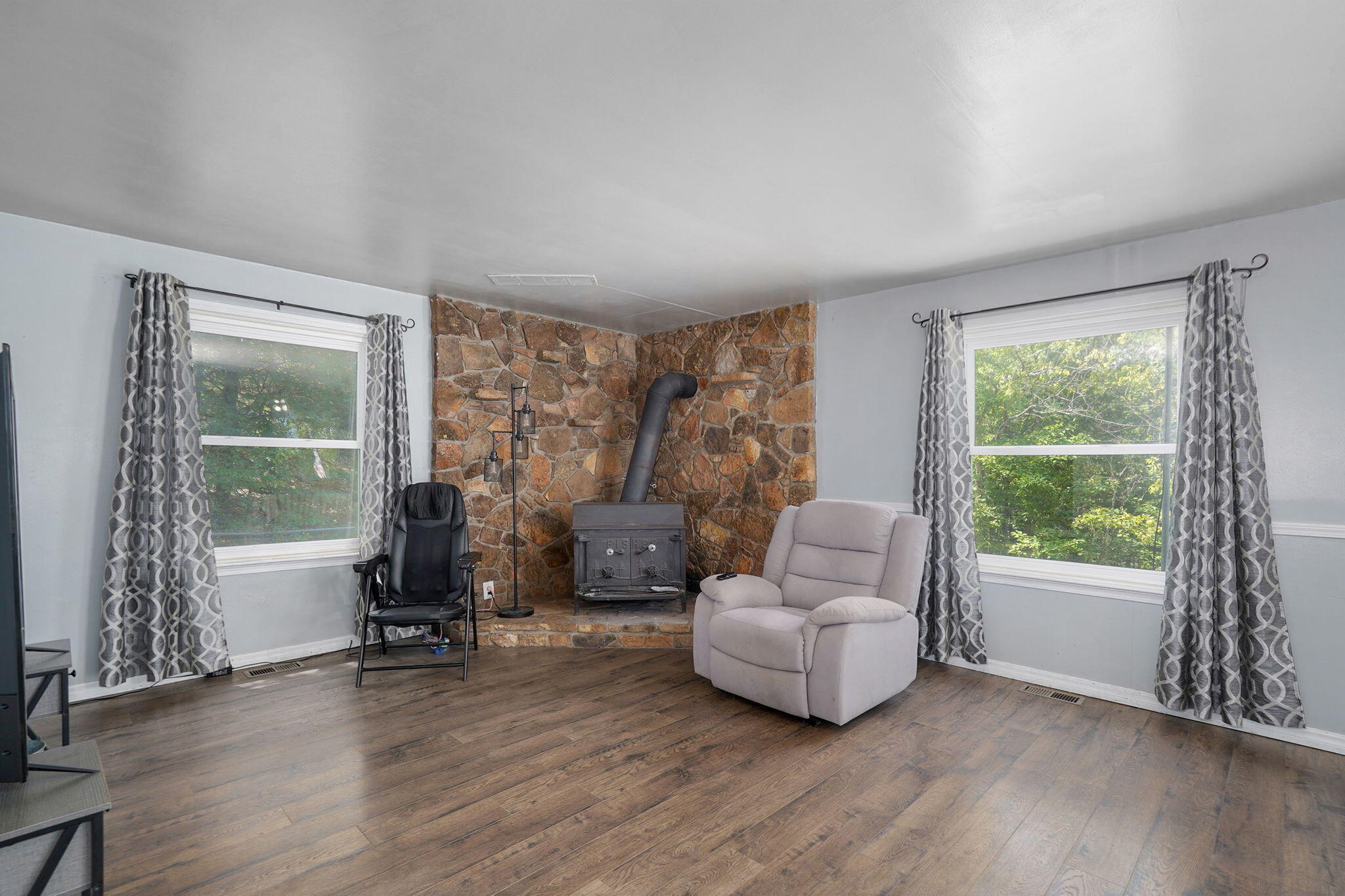 246 Stackman Road Property Photo 13