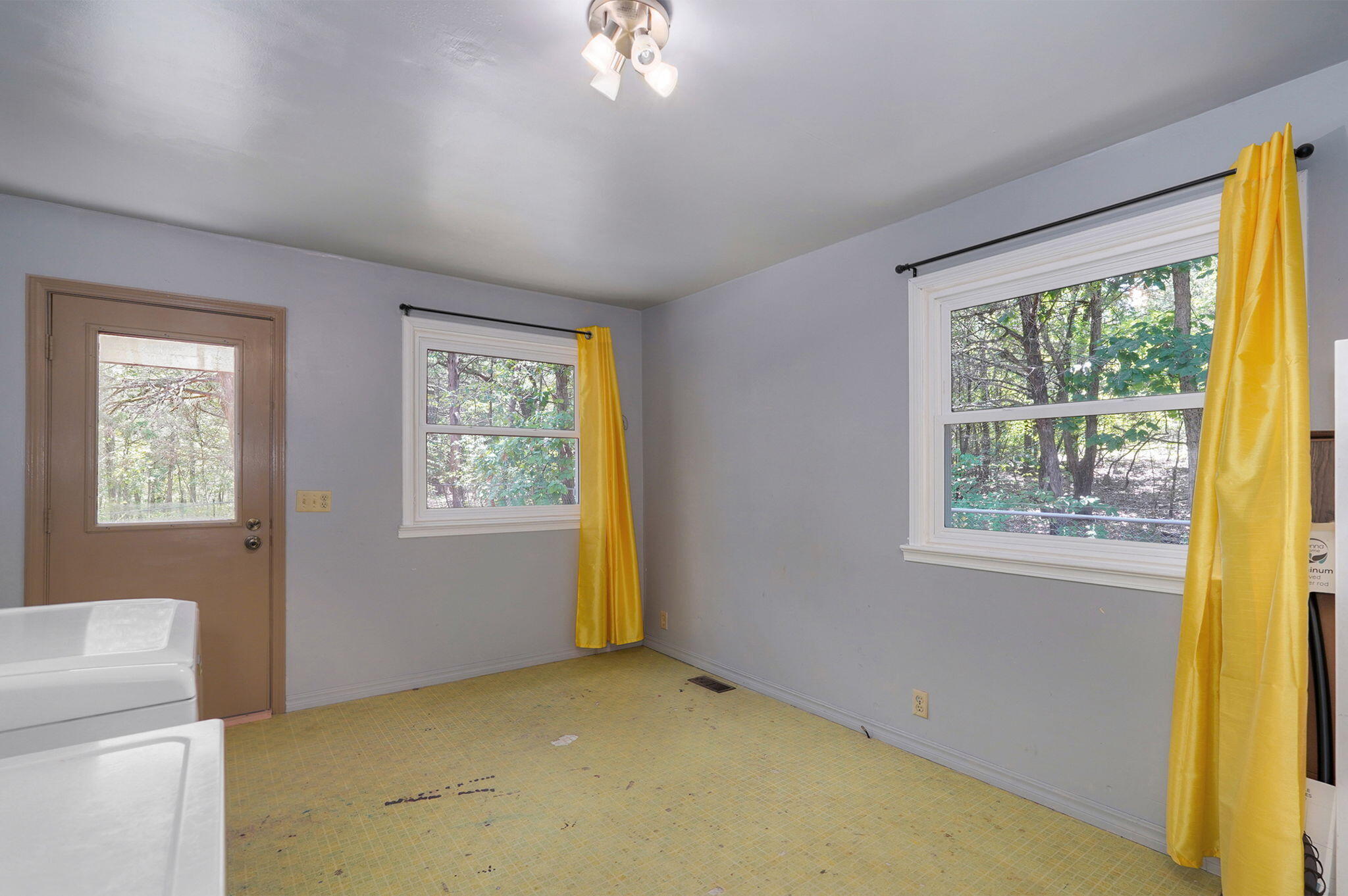 246 Stackman Road Property Photo 25