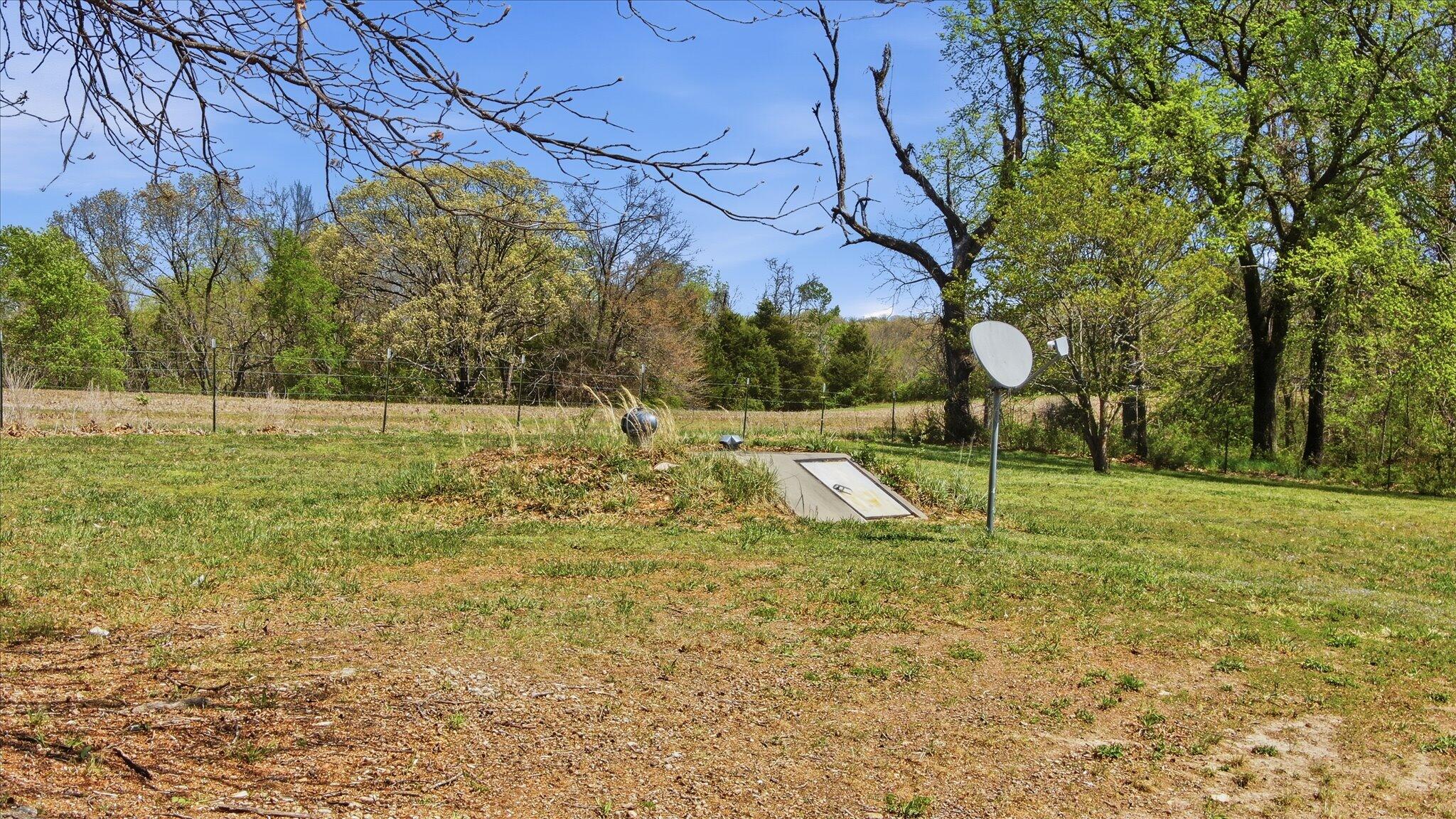 13170 Farm Road 1157 Property Photo 33