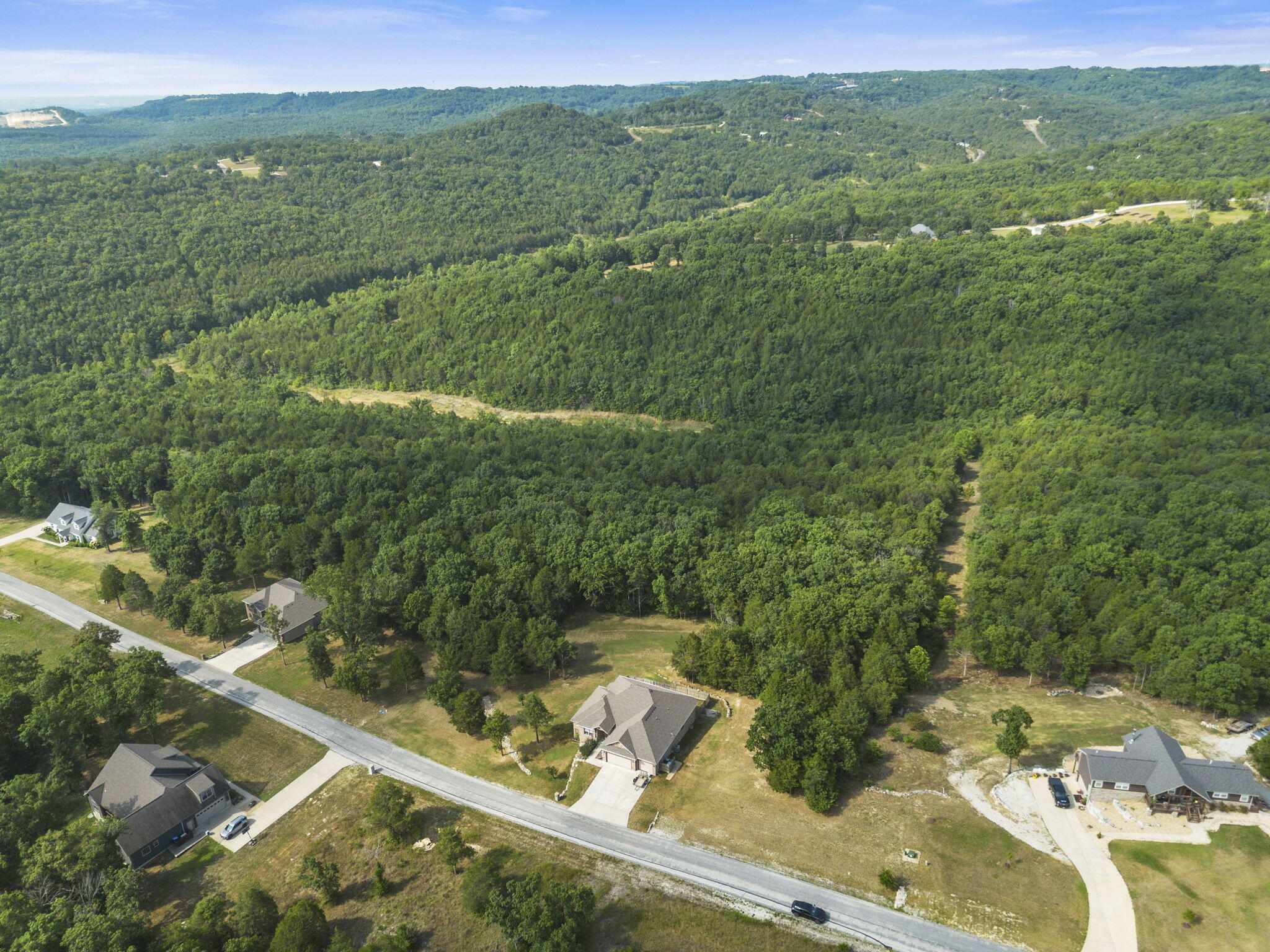 2554 Emory Creek Boulevard Property Photo 36