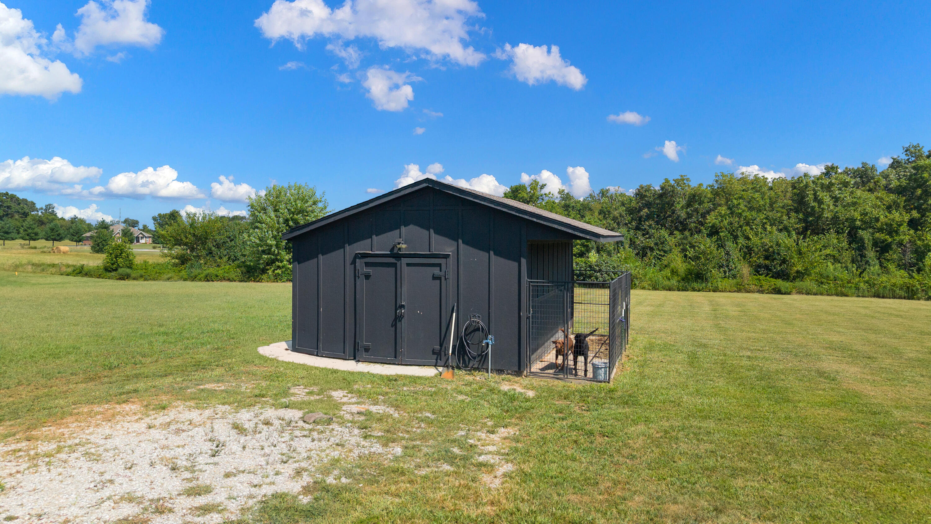 12204 Farm Road 2205 Property Photo 7