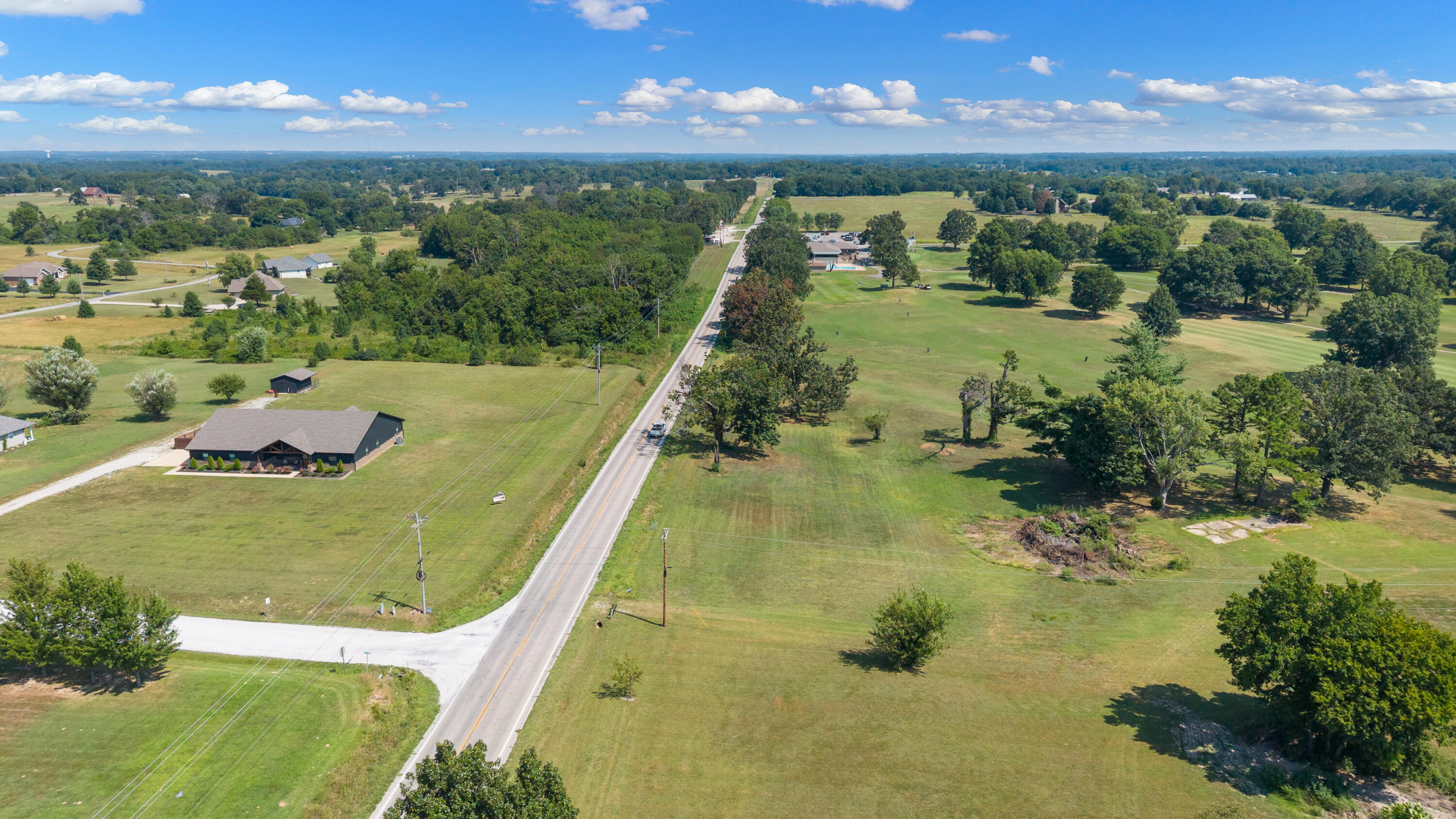 12204 Farm Road 2205 Property Photo 13