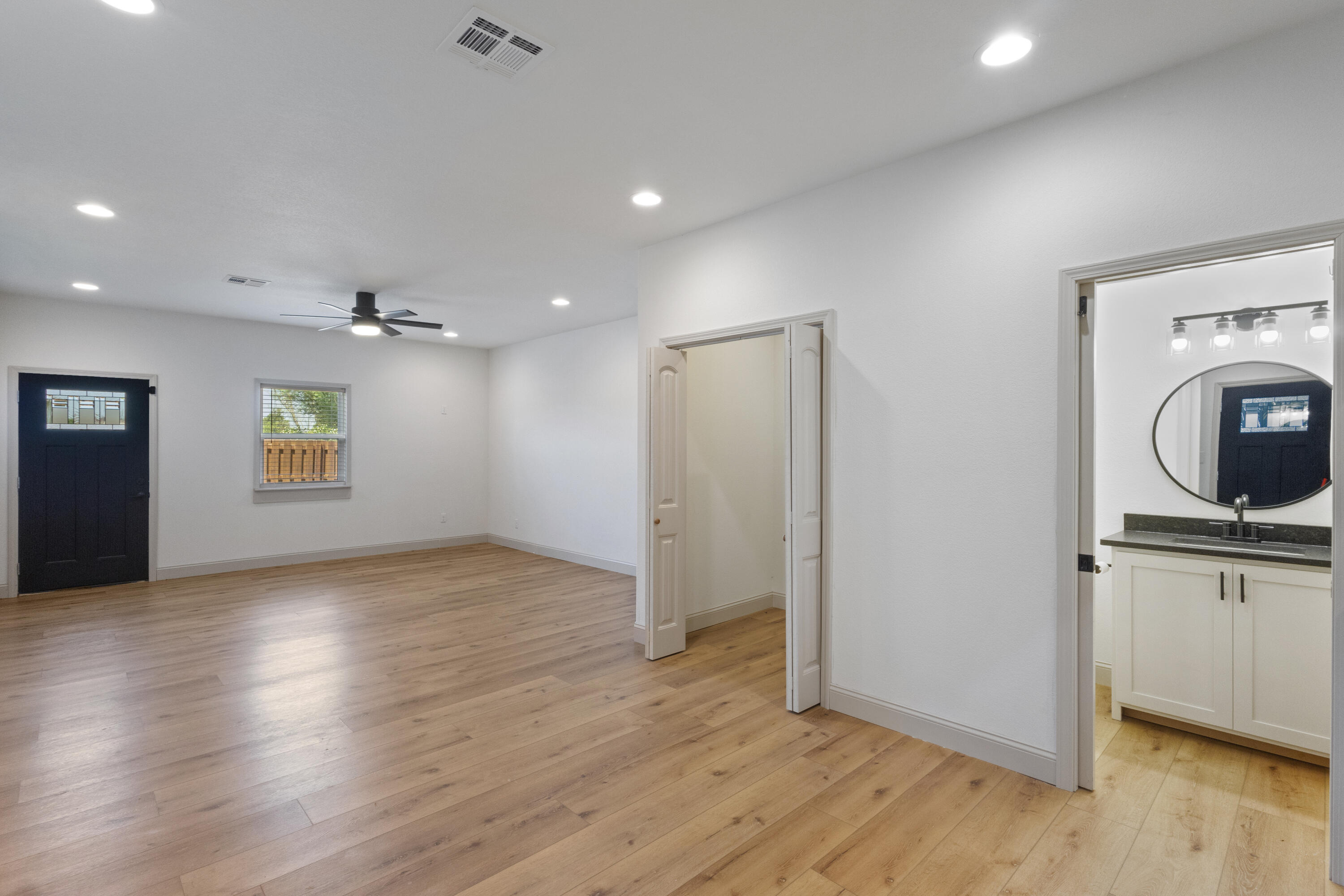 12204 Farm Road 2205 Property Photo 21