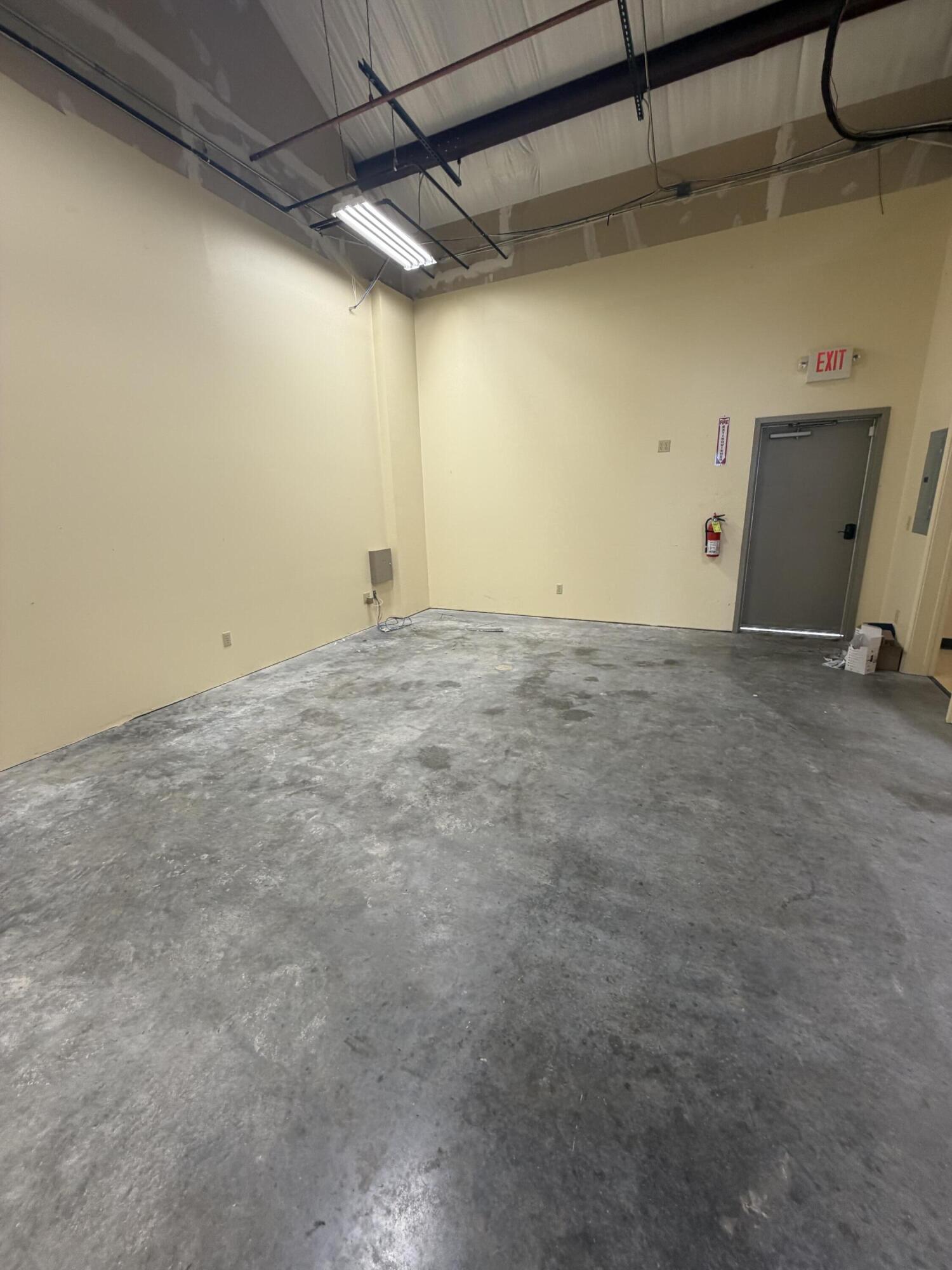 10726 East State Highway 76 Unit C Property Photo 14