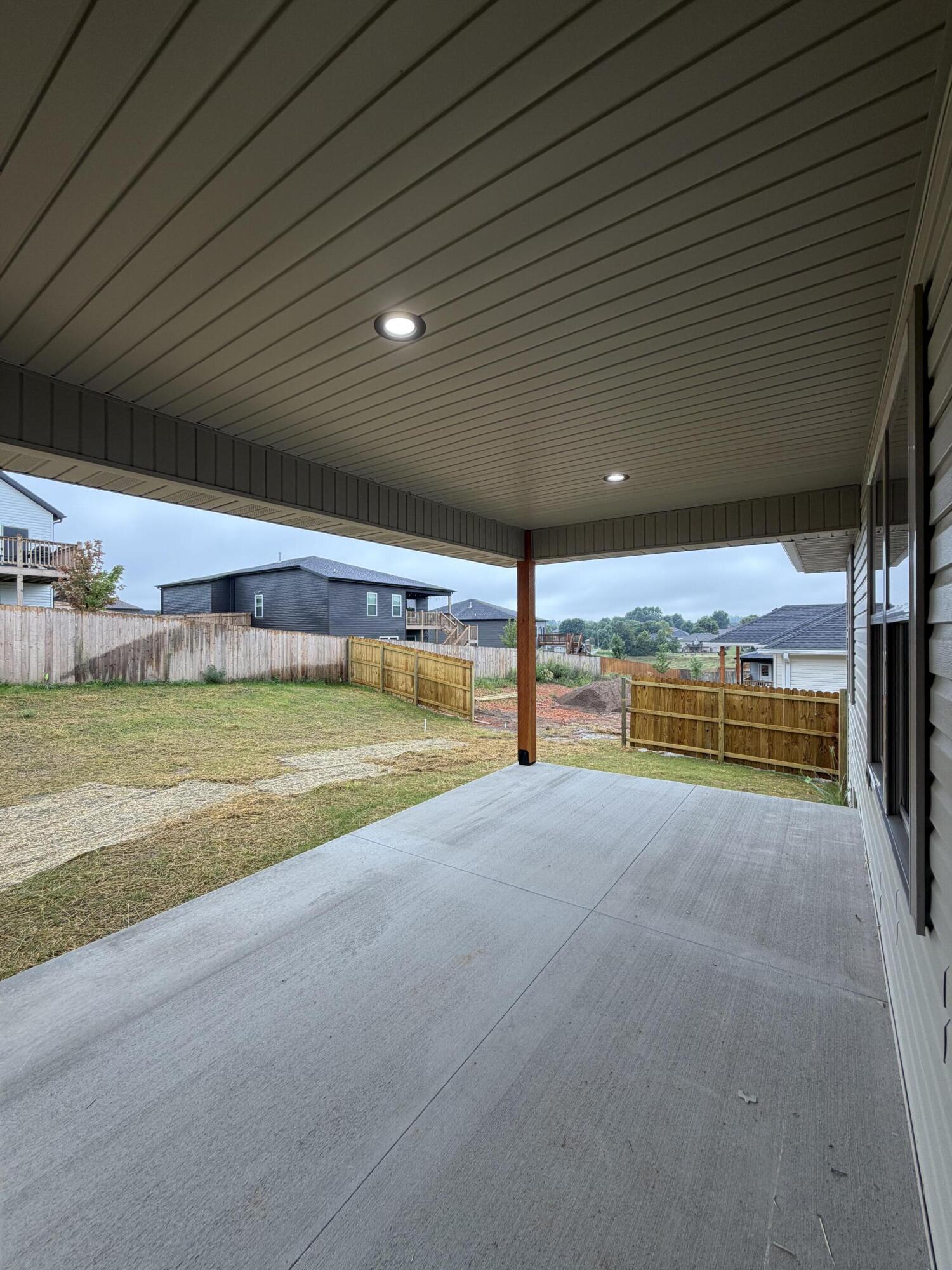 2608 West Pigeon Drive Property Photo 19