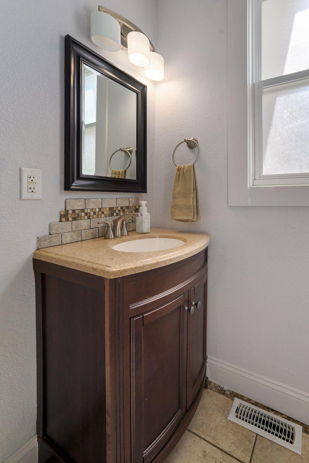 526 South Mccanse Street Property Photo 21