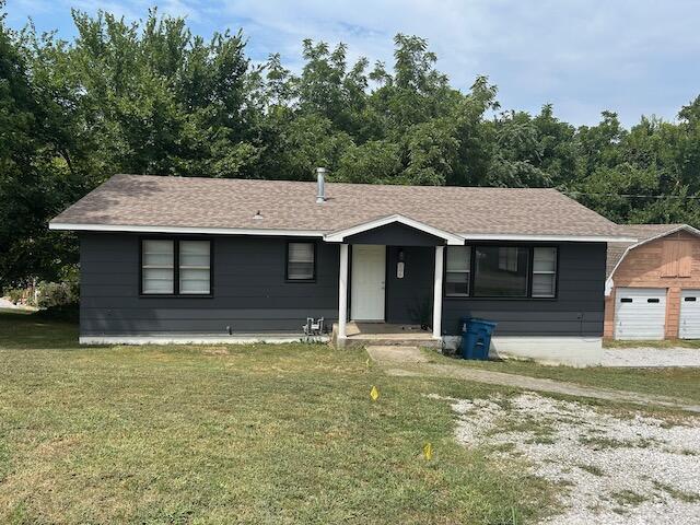 106 West South Street Property Photo 1