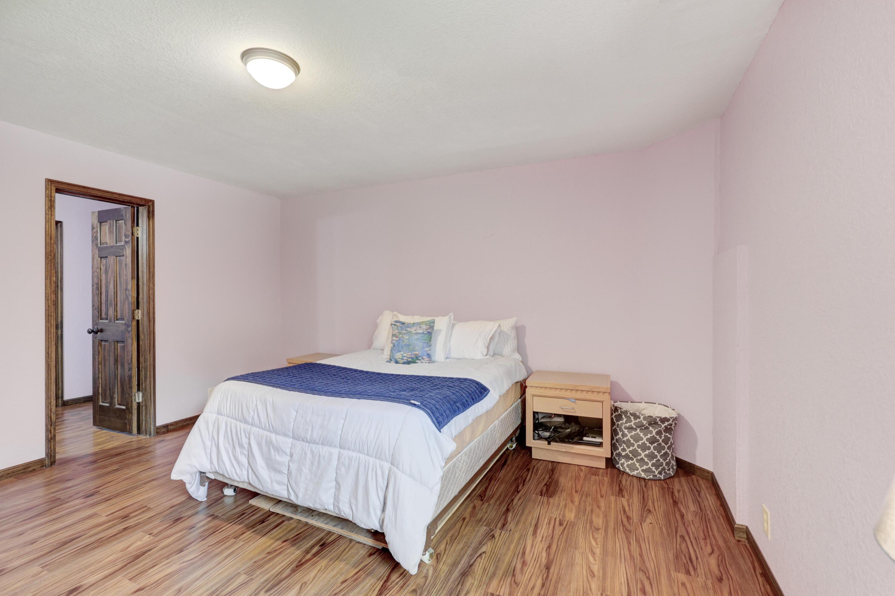 1701 South Oliver Avenue Property Photo 40