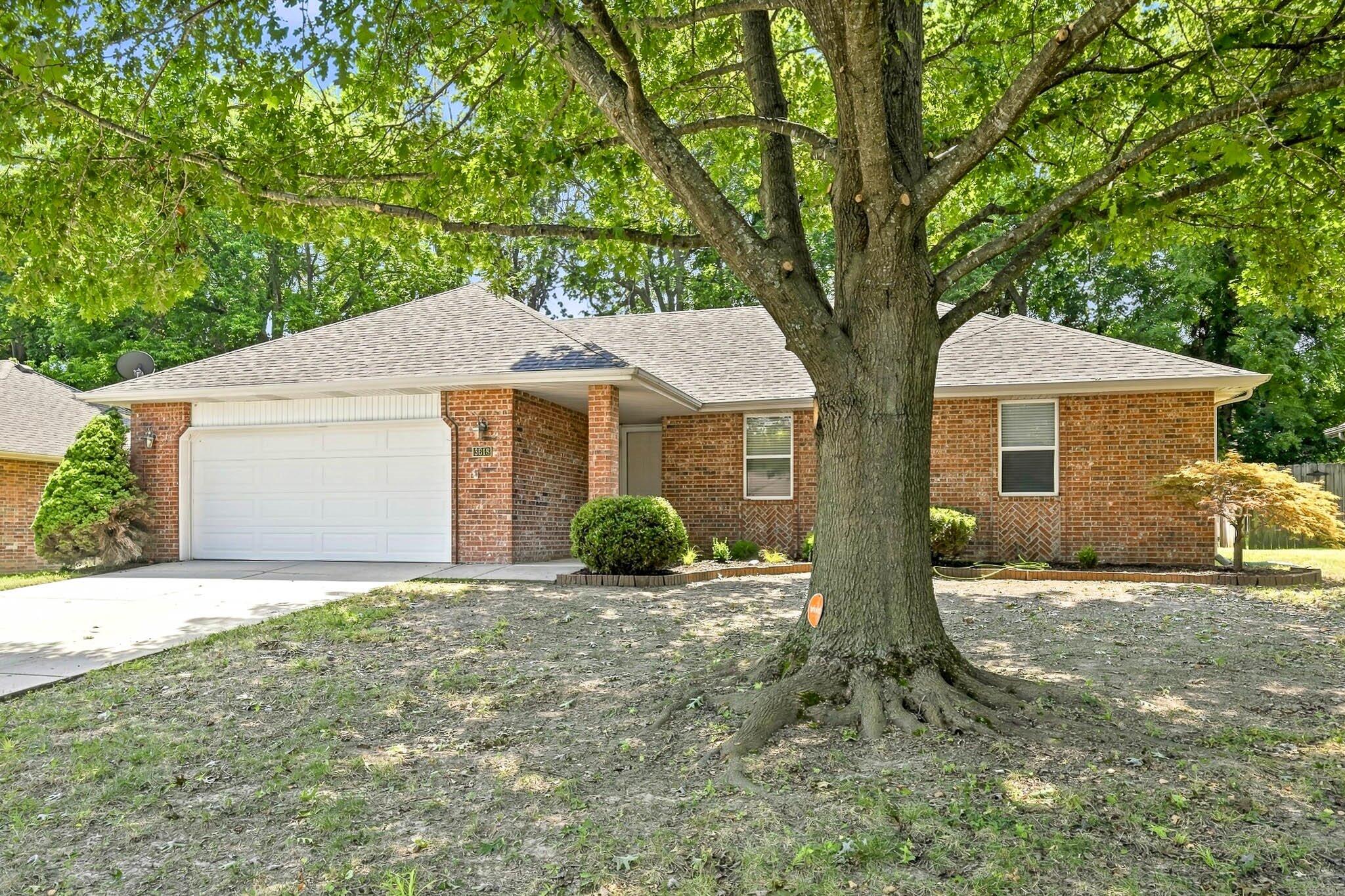 3618 West Vincent Drive Property Photo 3