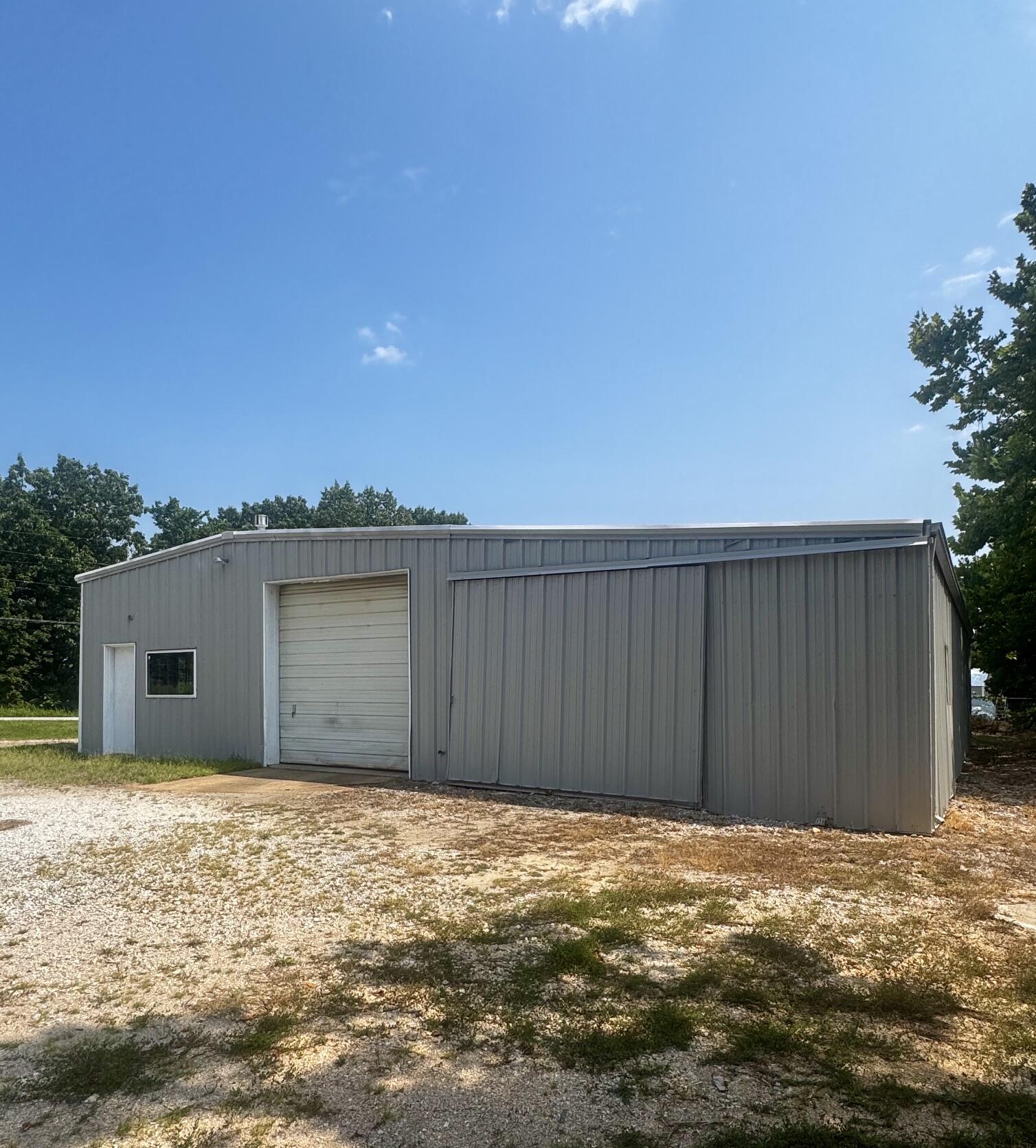 8137 State Highway 13 Property Photo 1
