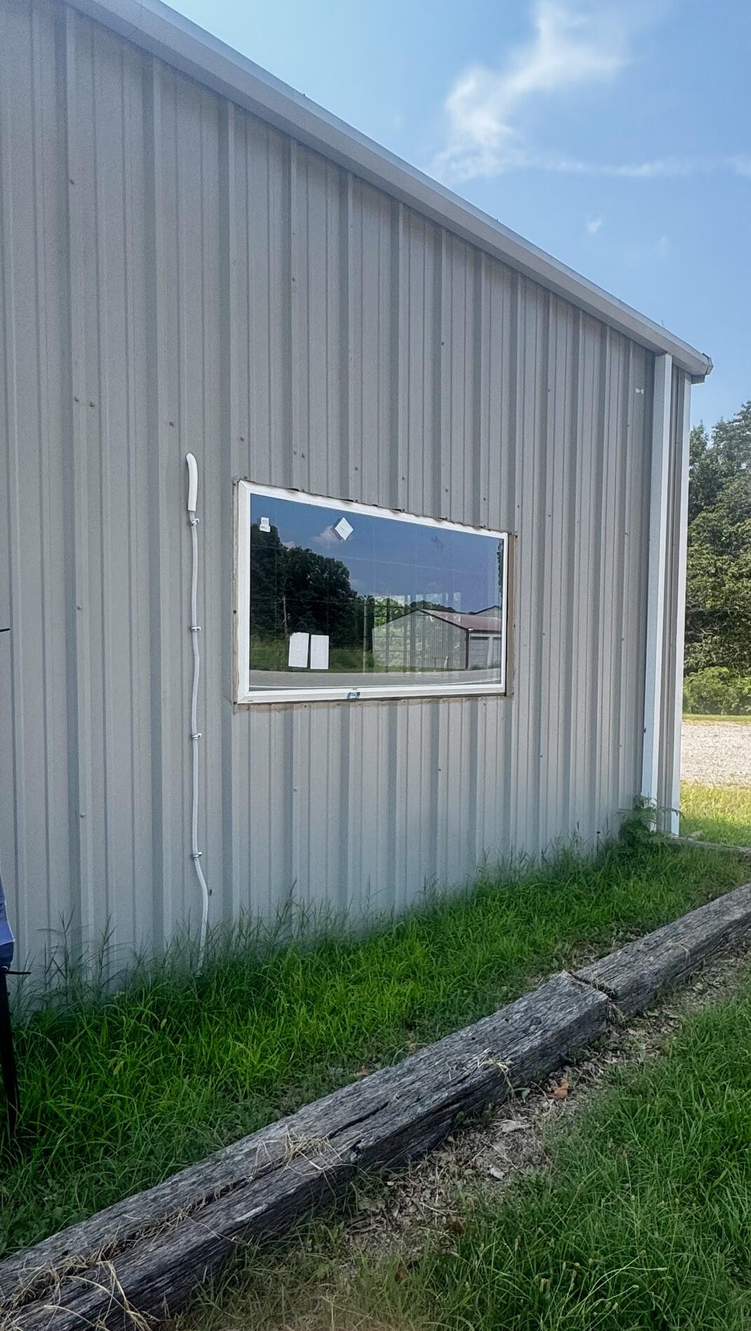 8137 State Highway 13 Property Photo 3