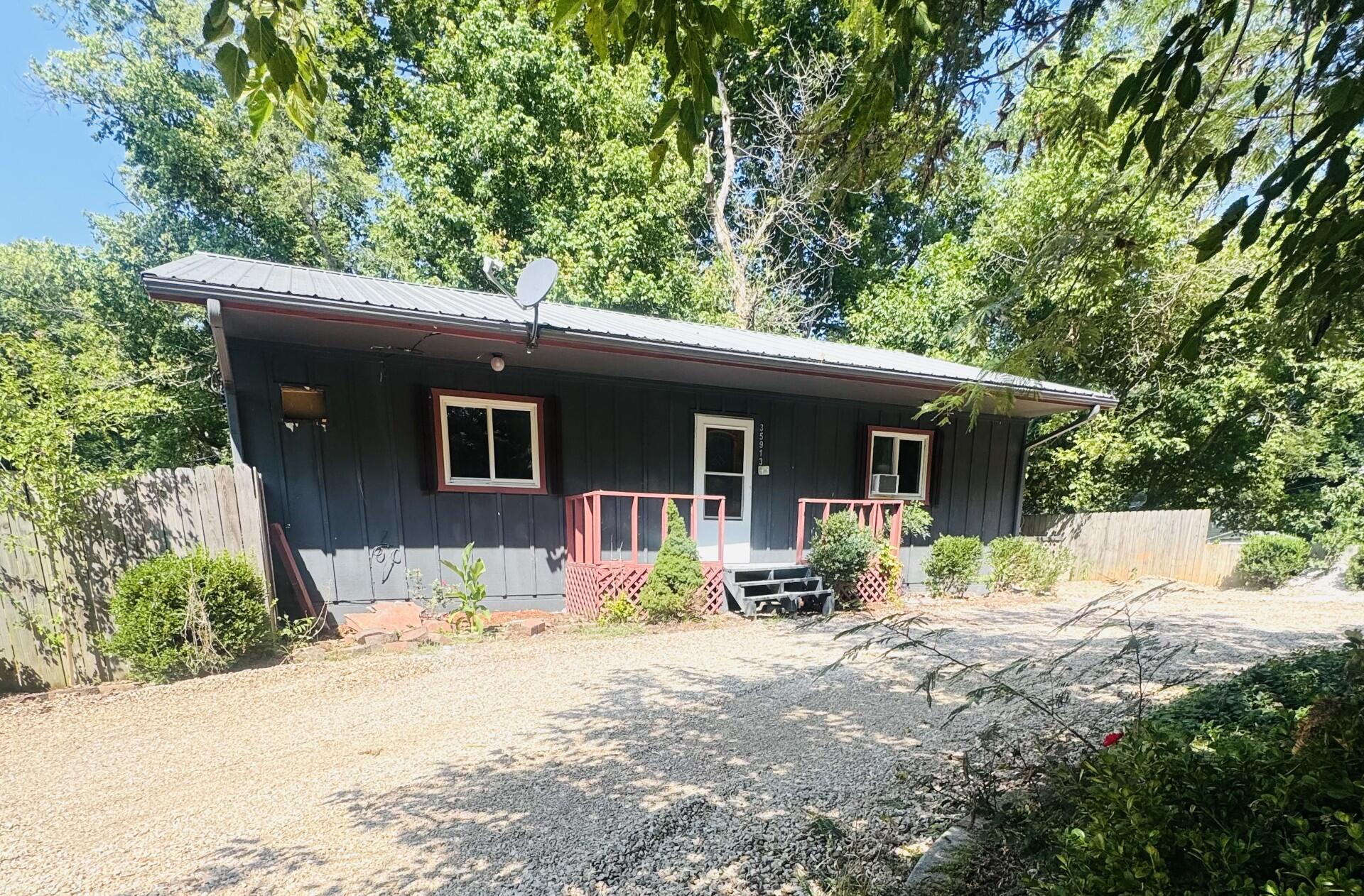 35913 Missouri 413 Property Photo 1