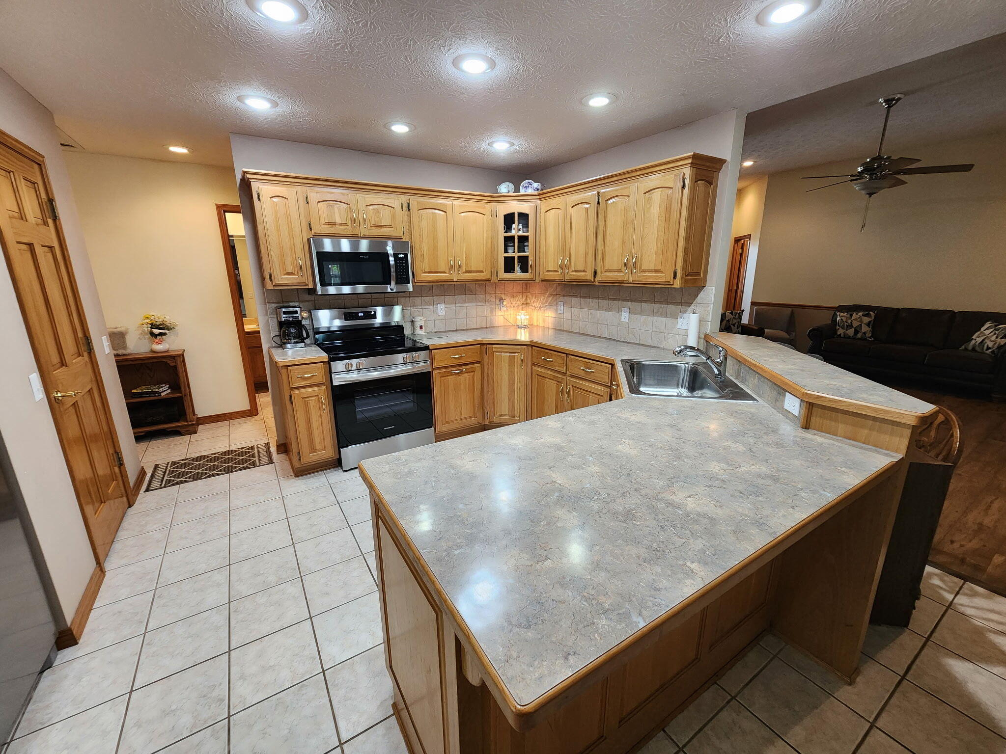 3848 West Suzanne Street Property Photo 6