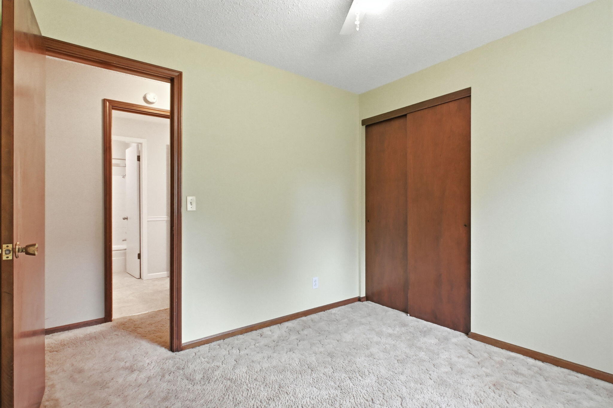 706 North Ward Street Property Photo 29