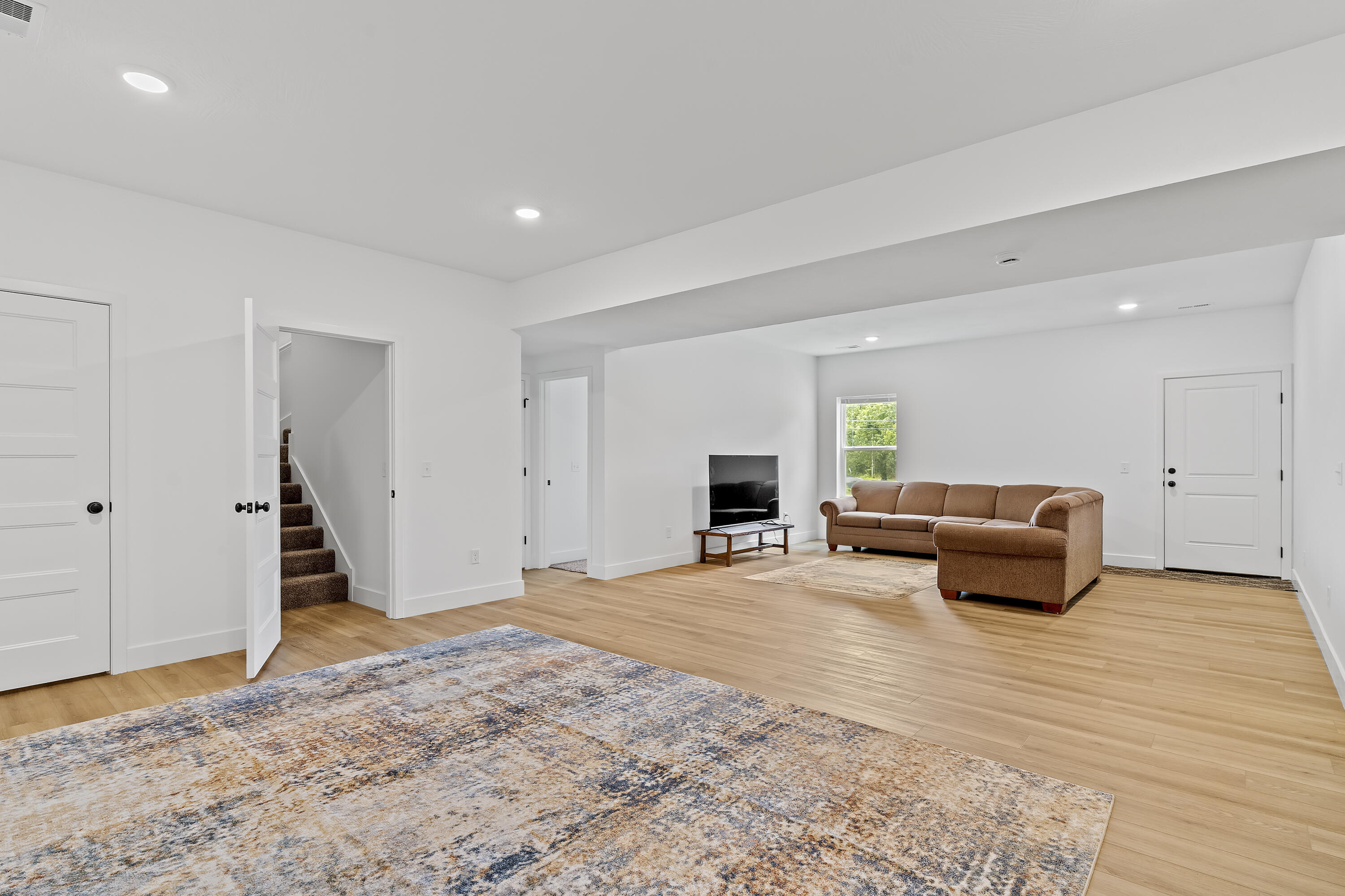 608 North Baywood Drive Property Photo 25