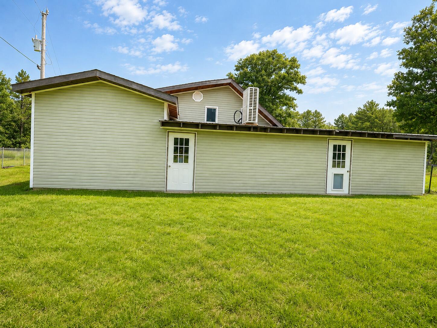 1624 County Road 434 Property Photo 2