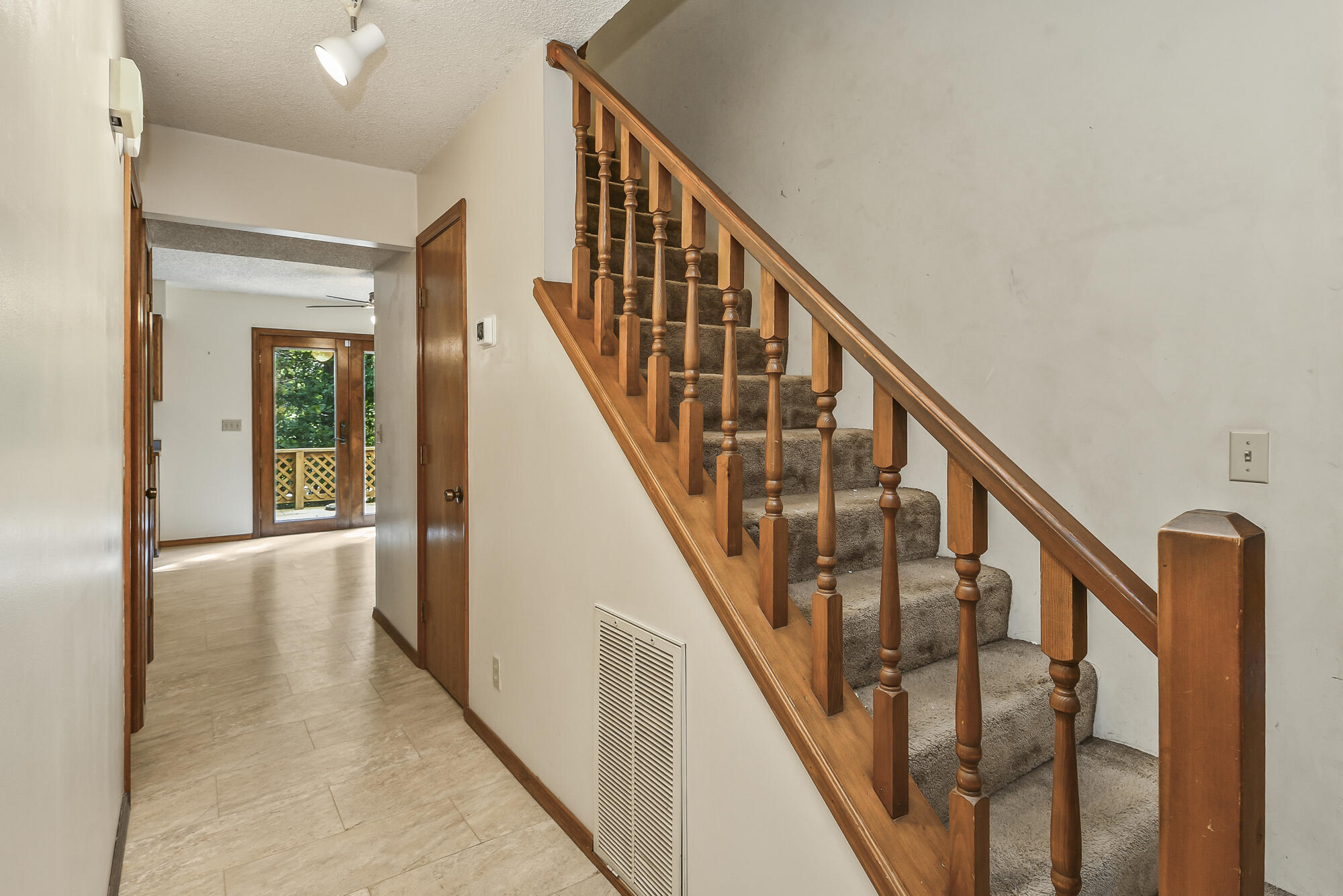 144 Meadow Avenue Property Photo 11