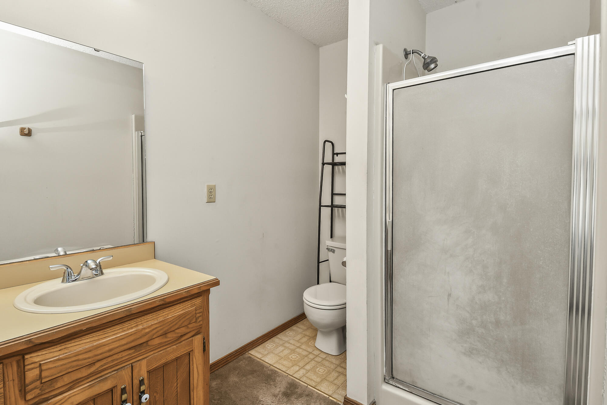 144 Meadow Avenue Property Photo 28