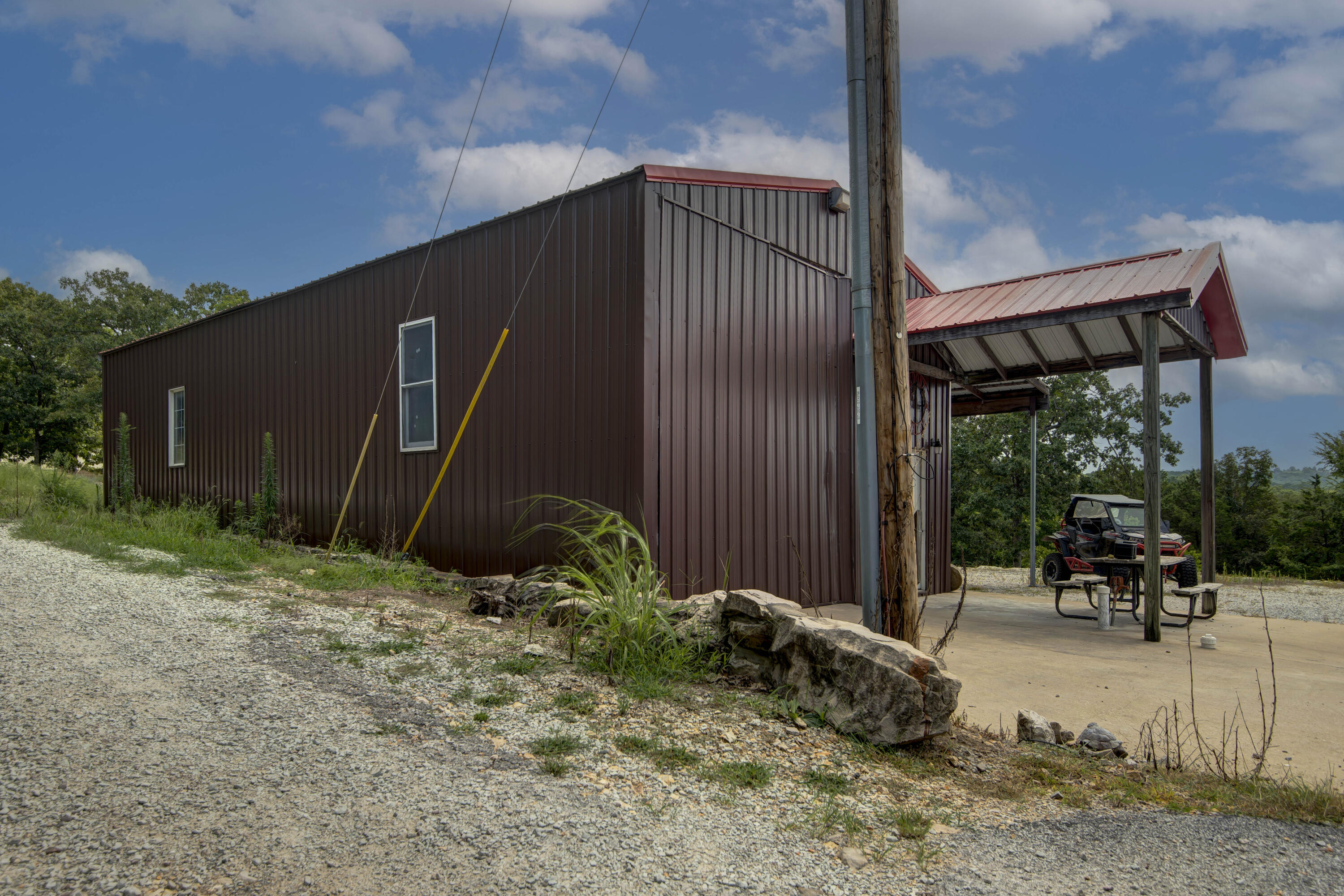 120 Four Wheel Drive Property Photo 14