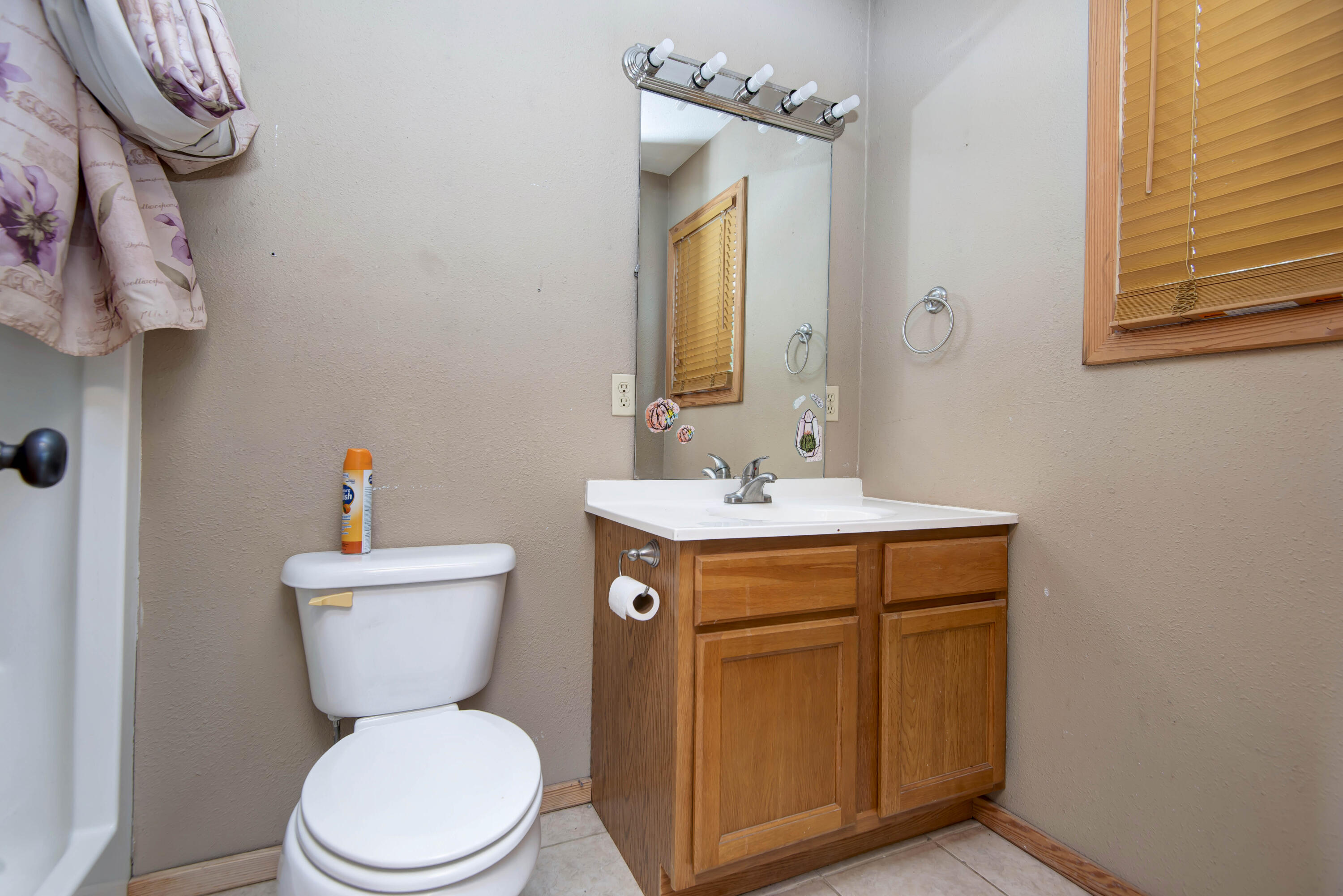 120 Four Wheel Drive Property Photo 30