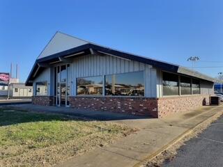 1419 West Austin Boulevard Property Photo 3