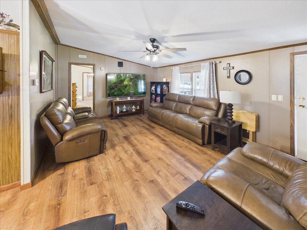35 Fraker Road Property Photo 8