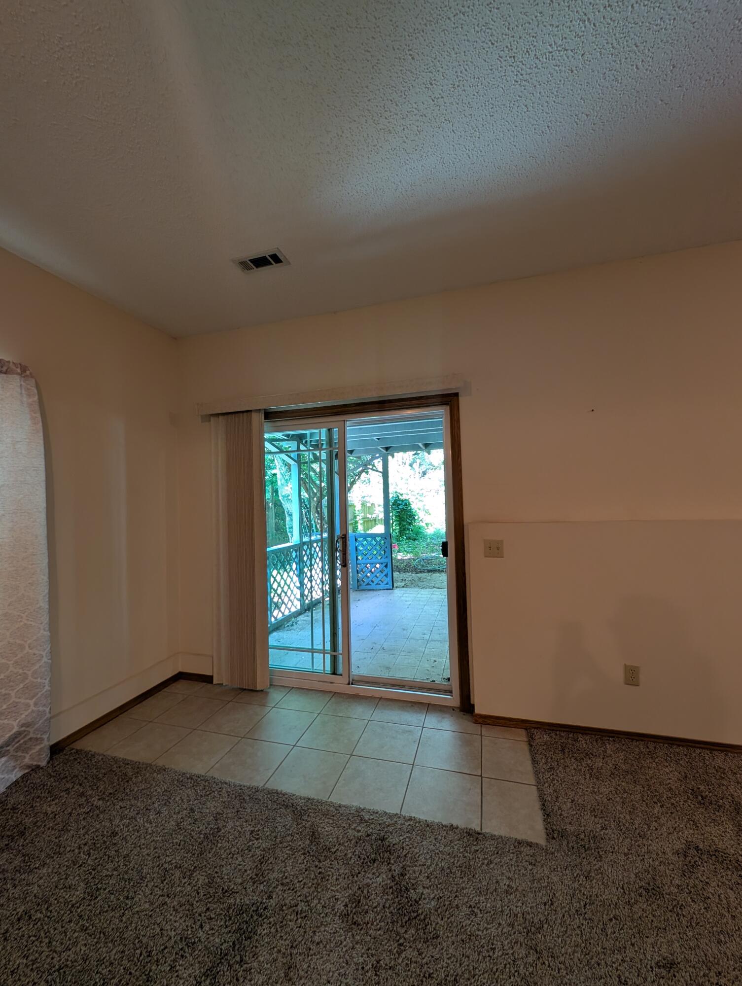 3737 South Oak Avenue Property Photo 37