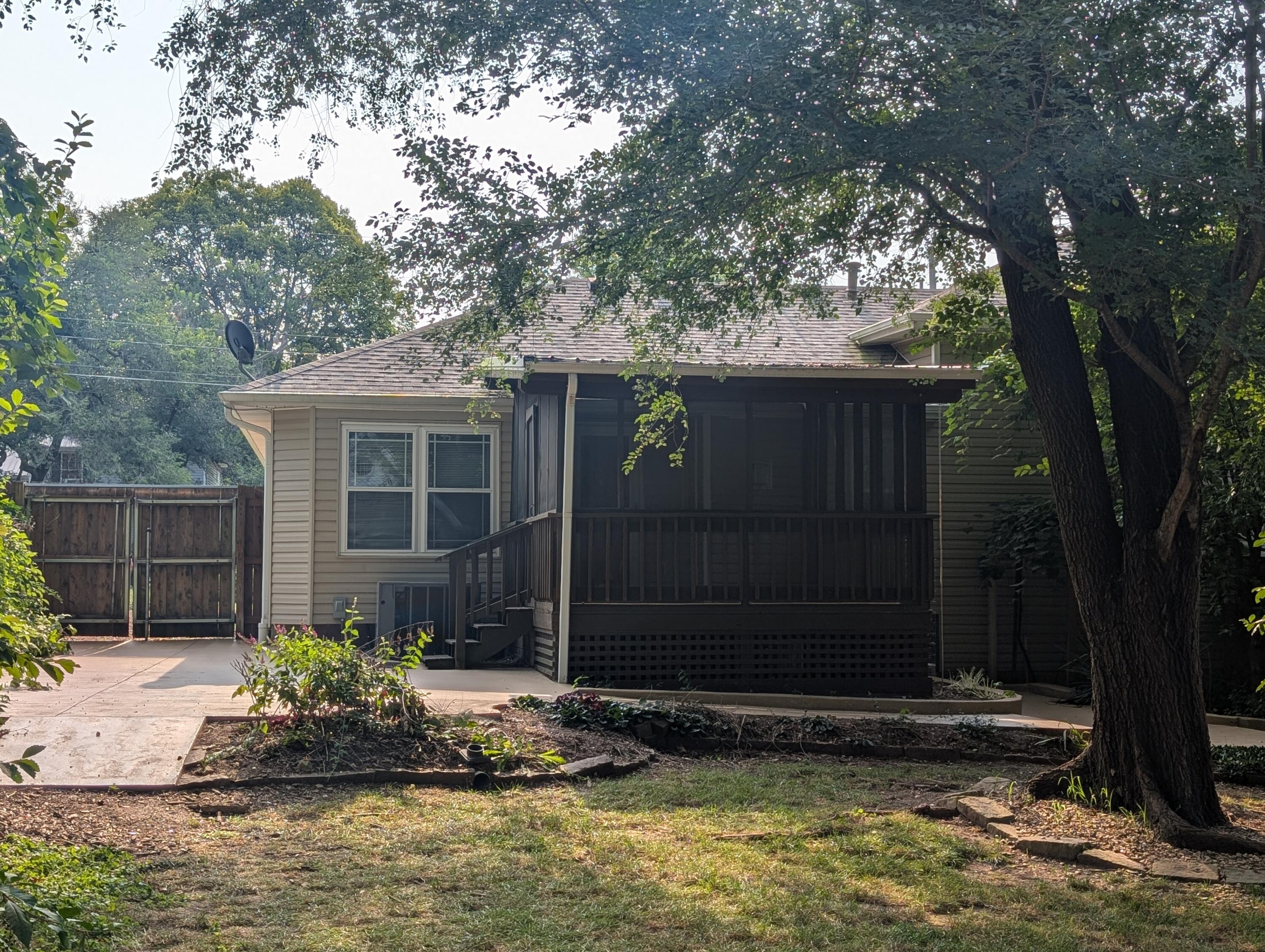 3737 South Oak Avenue Property Photo 53