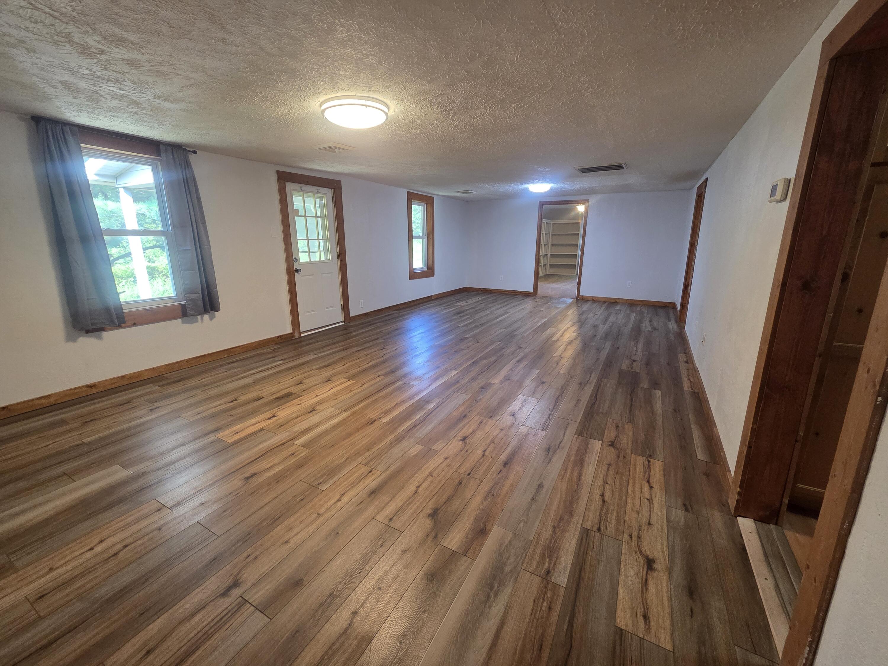 2620 County Road 2300 Property Photo 10