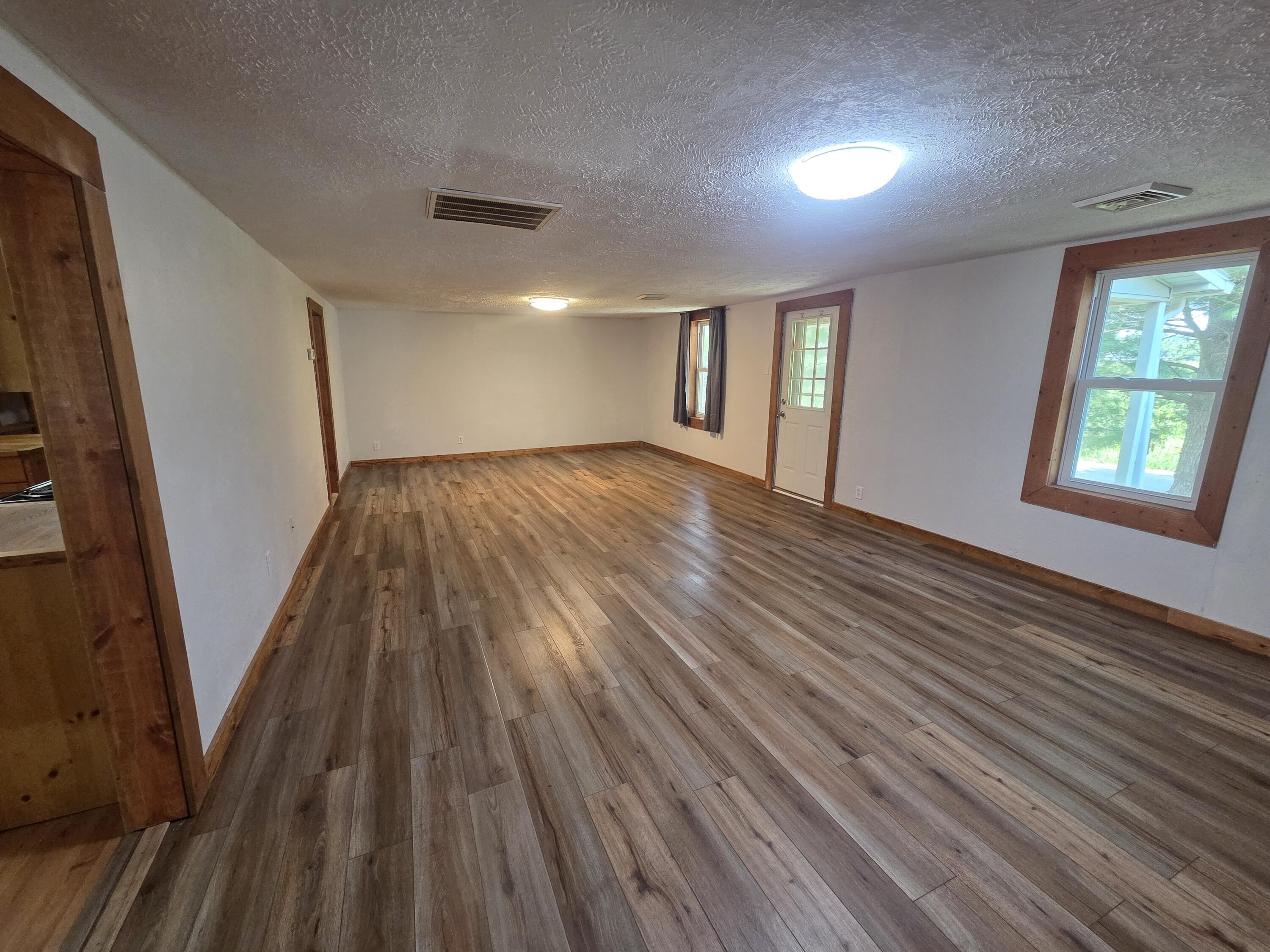 2620 County Road 2300 Property Photo 11