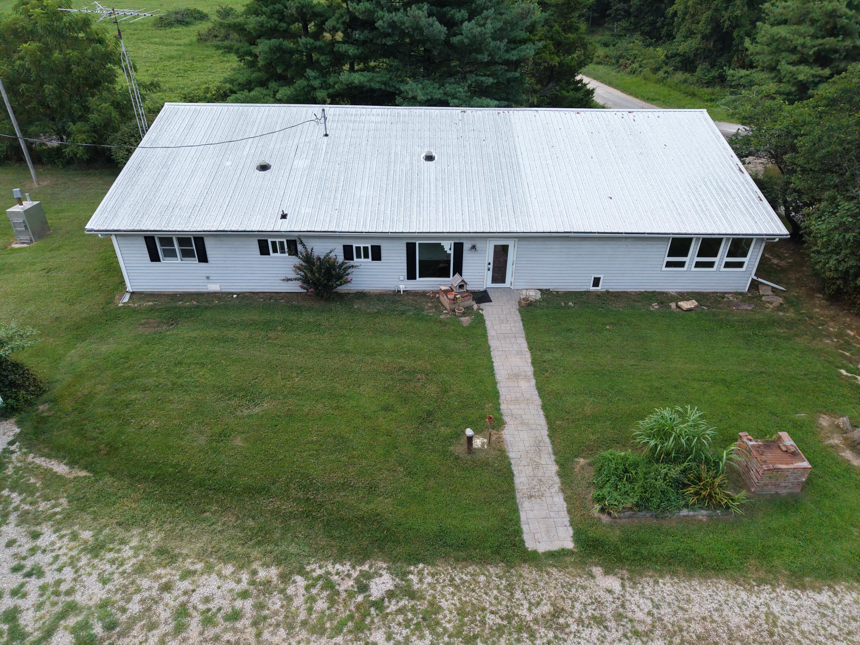 2620 County Road 2300 Property Photo 28