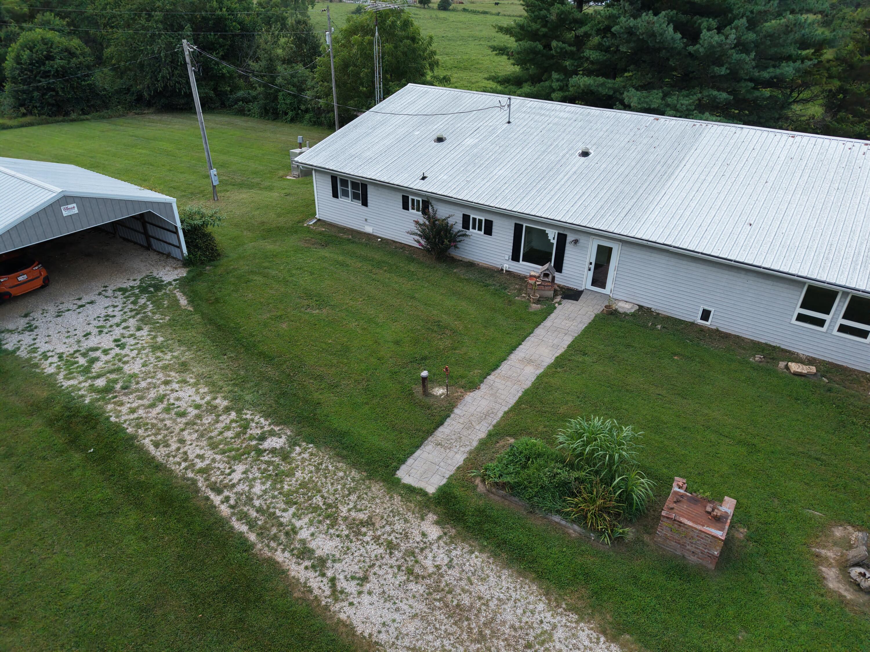 2620 County Road 2300 Property Photo 34