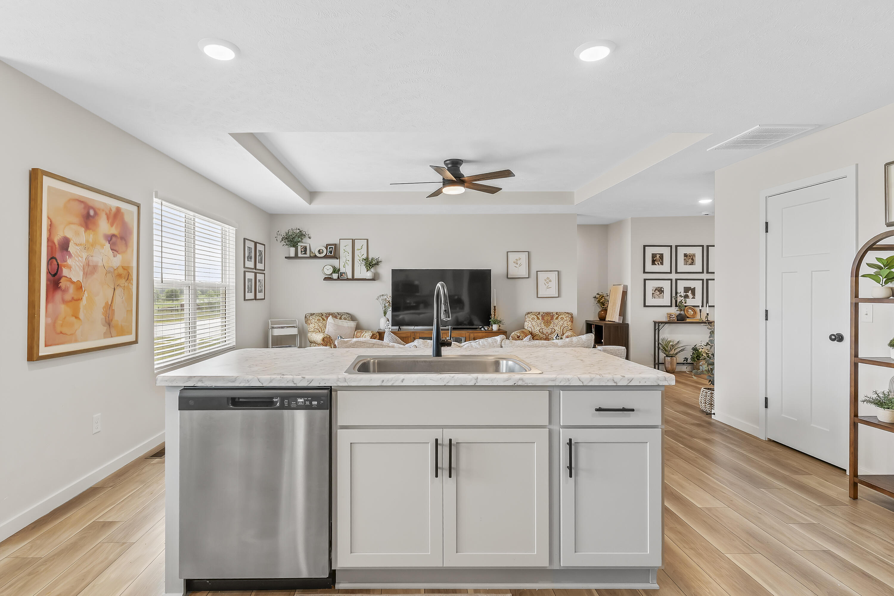 578 West Oak Lawn Street Property Photo 11