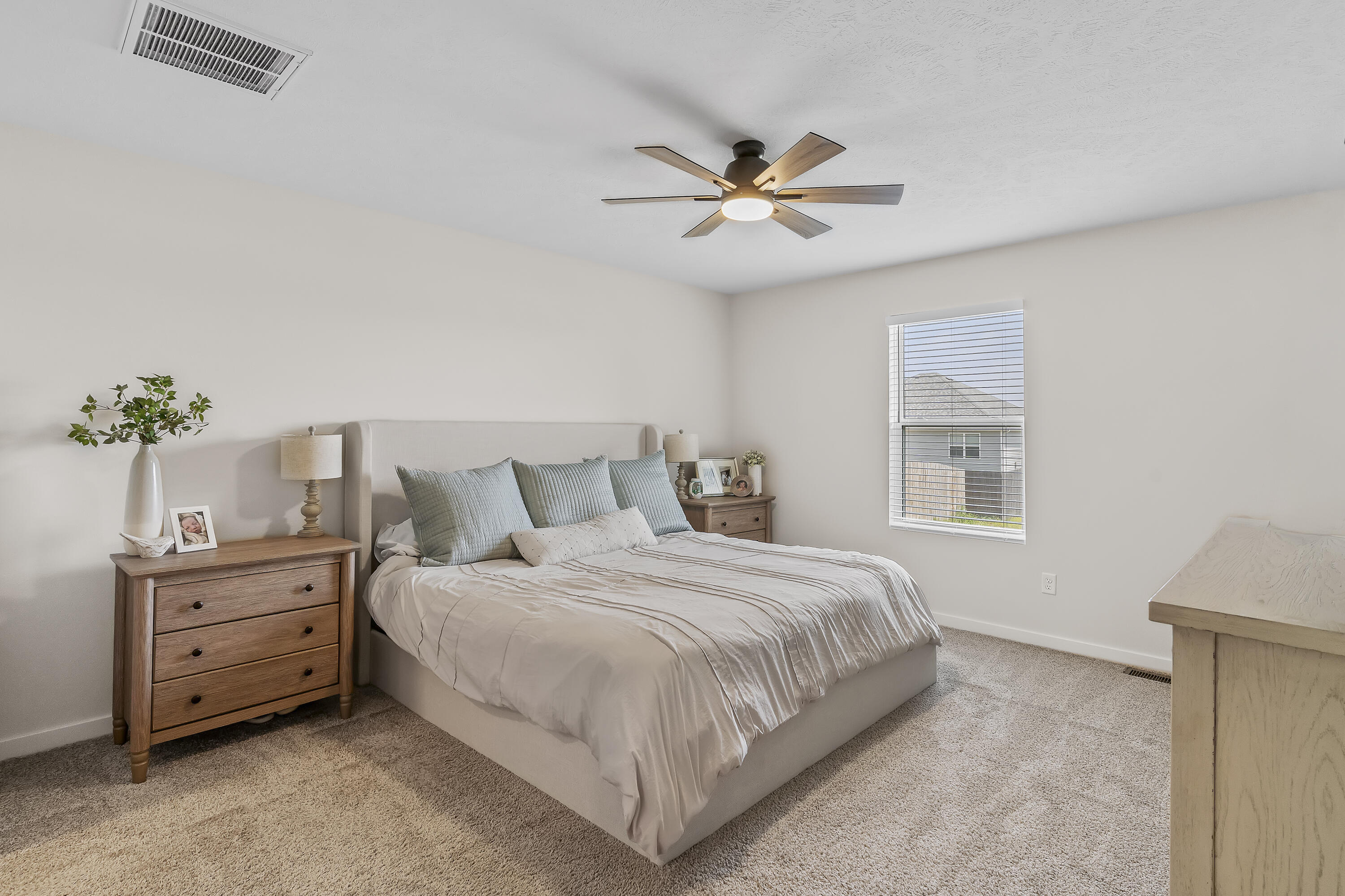 578 West Oak Lawn Street Property Photo 15