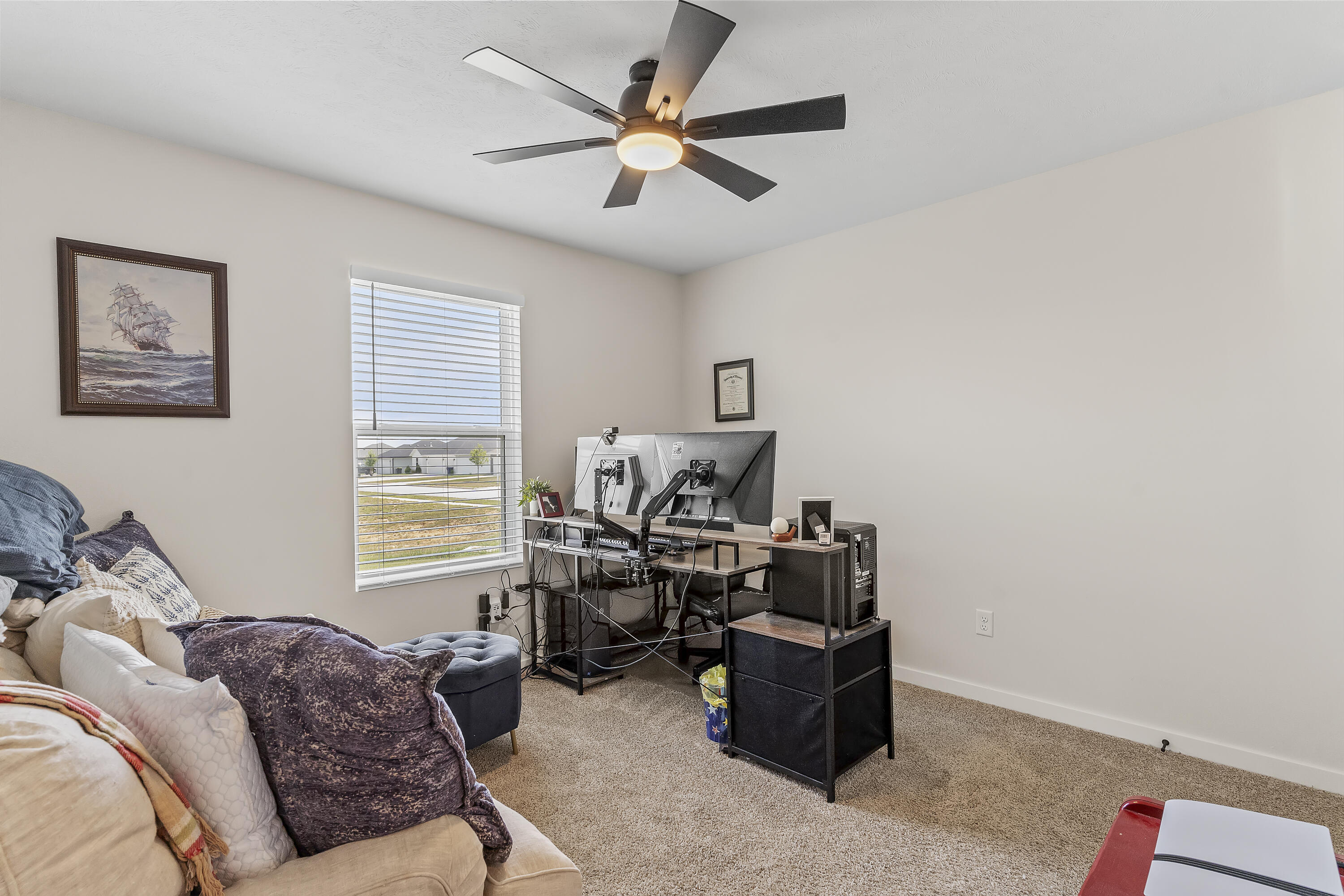 578 West Oak Lawn Street Property Photo 24