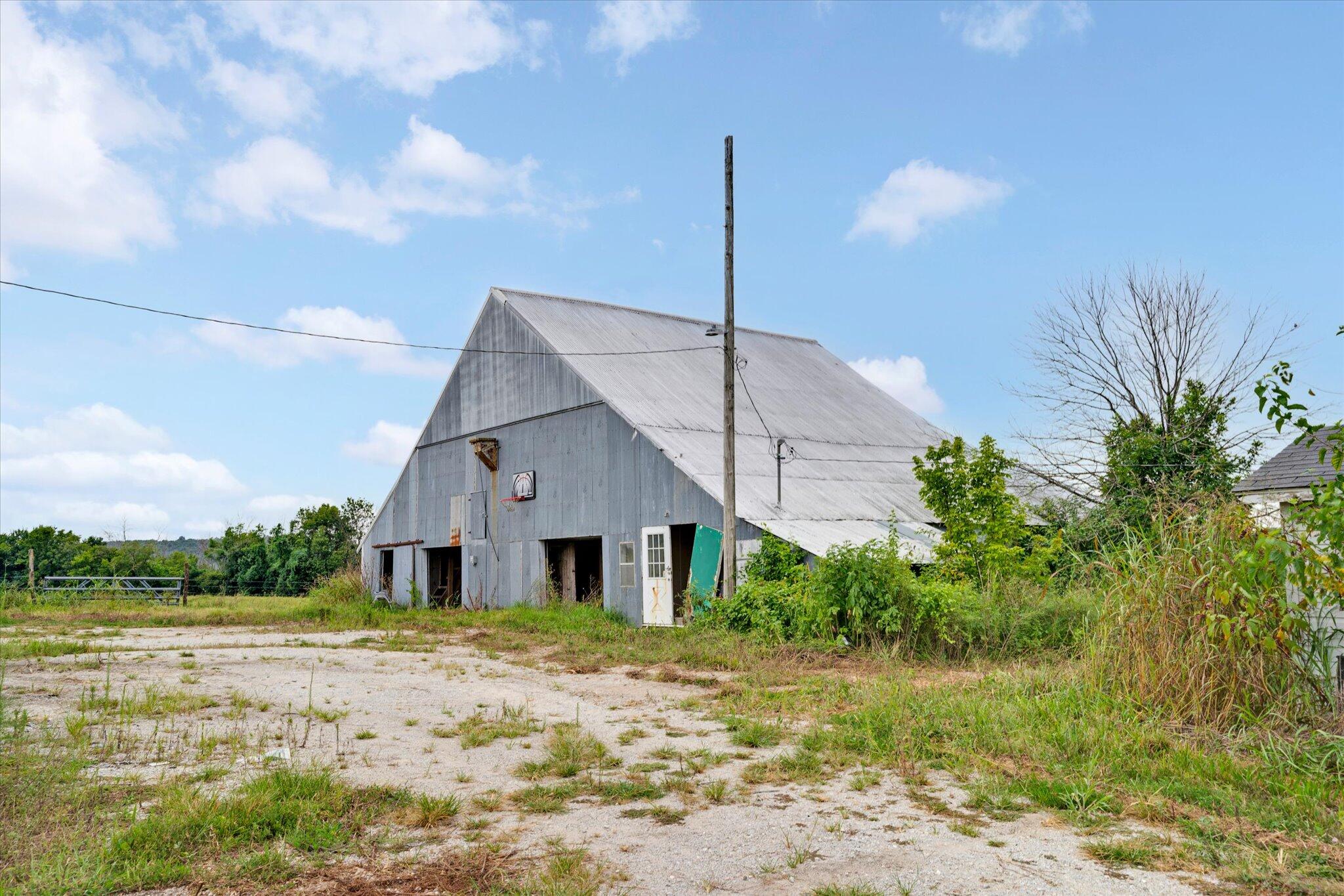 862 Highway 215 Property Photo 5