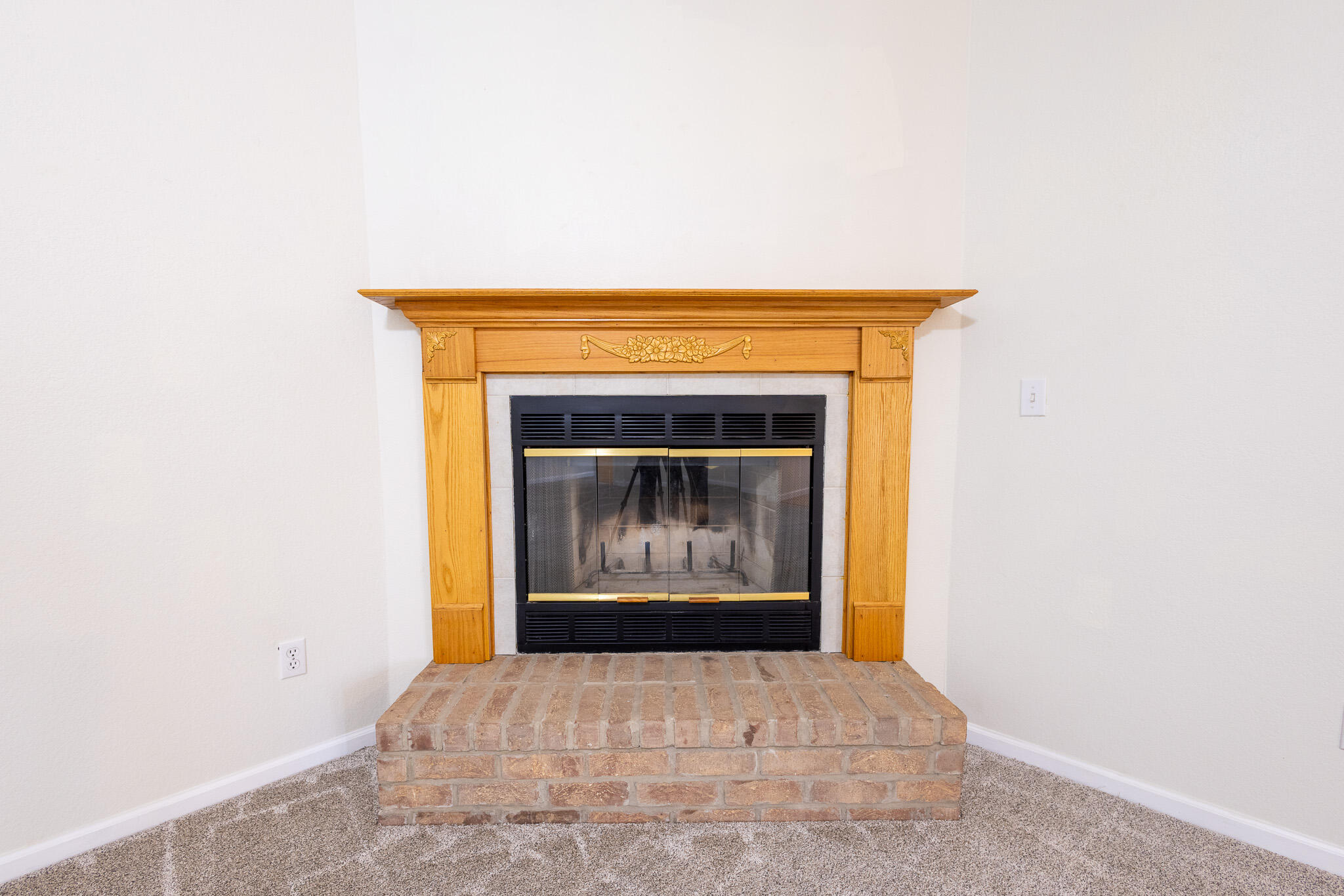 23024 Lawrence 1200 Property Photo 40
