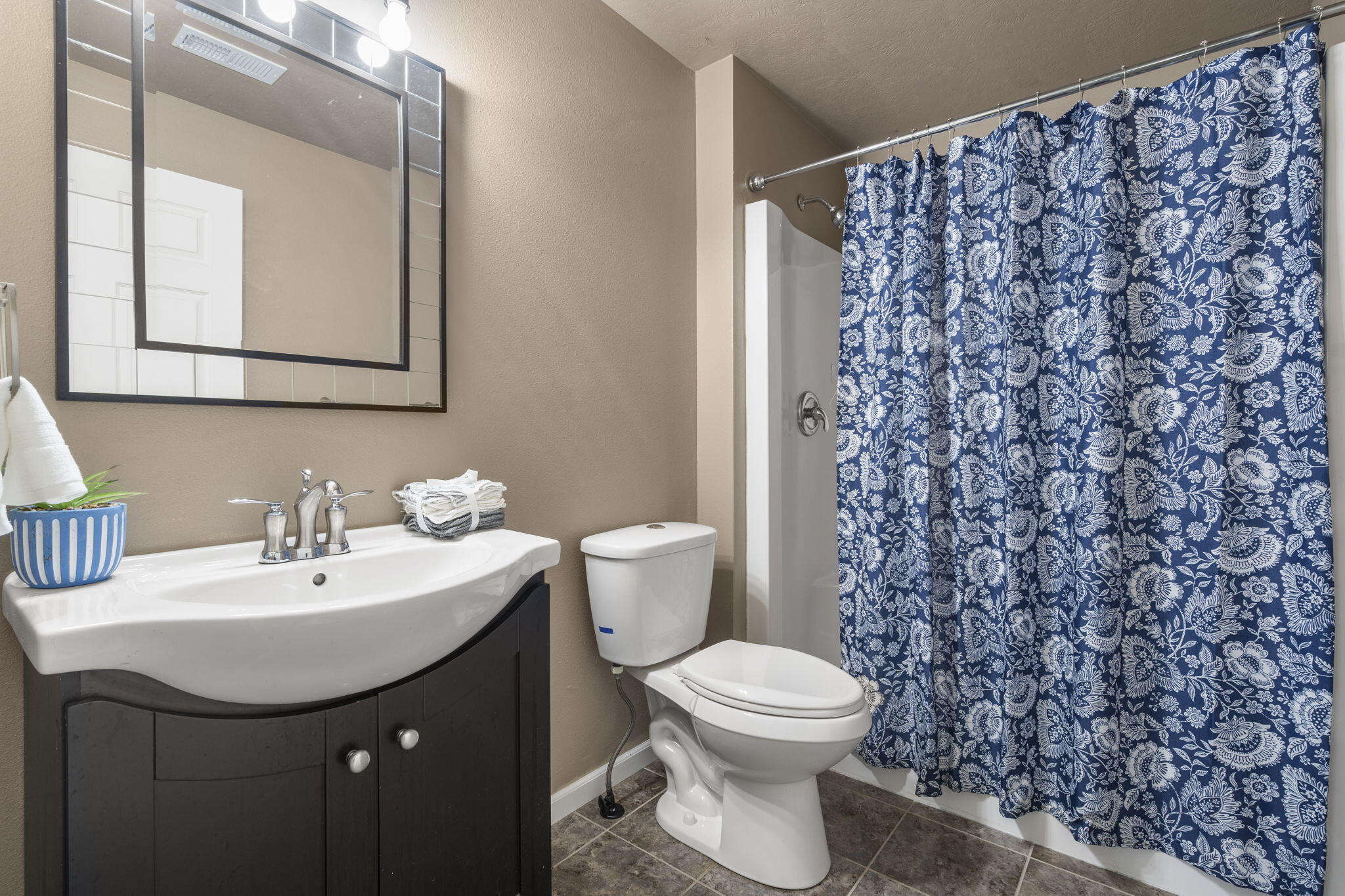 835 East Country Ridge Street Property Photo 27