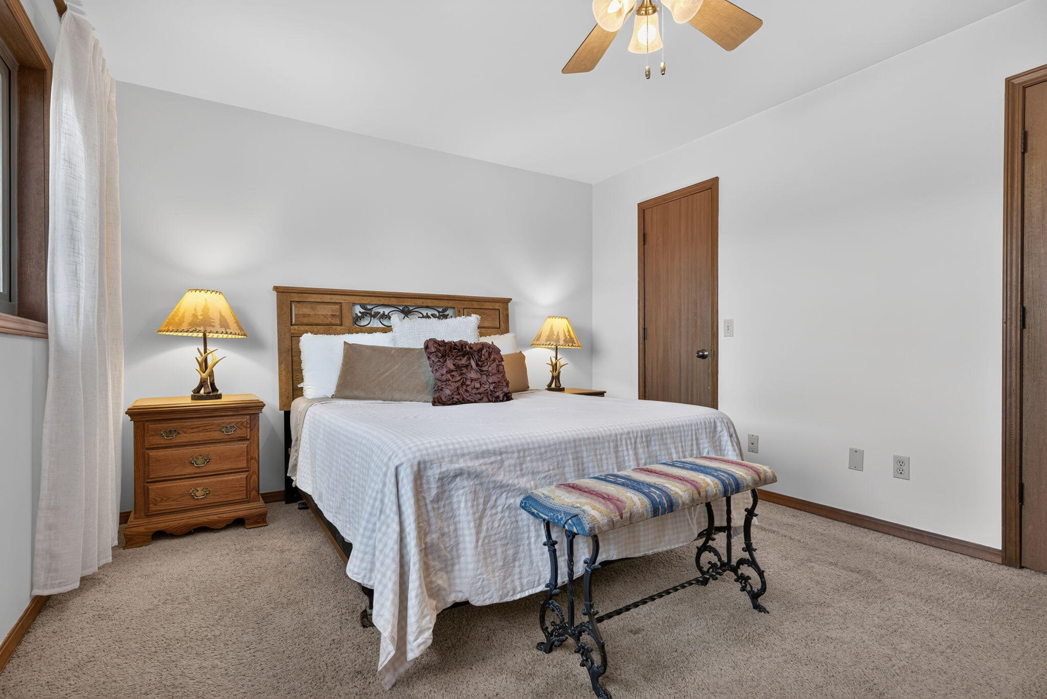 851 West Stonehill Road Property Photo 34