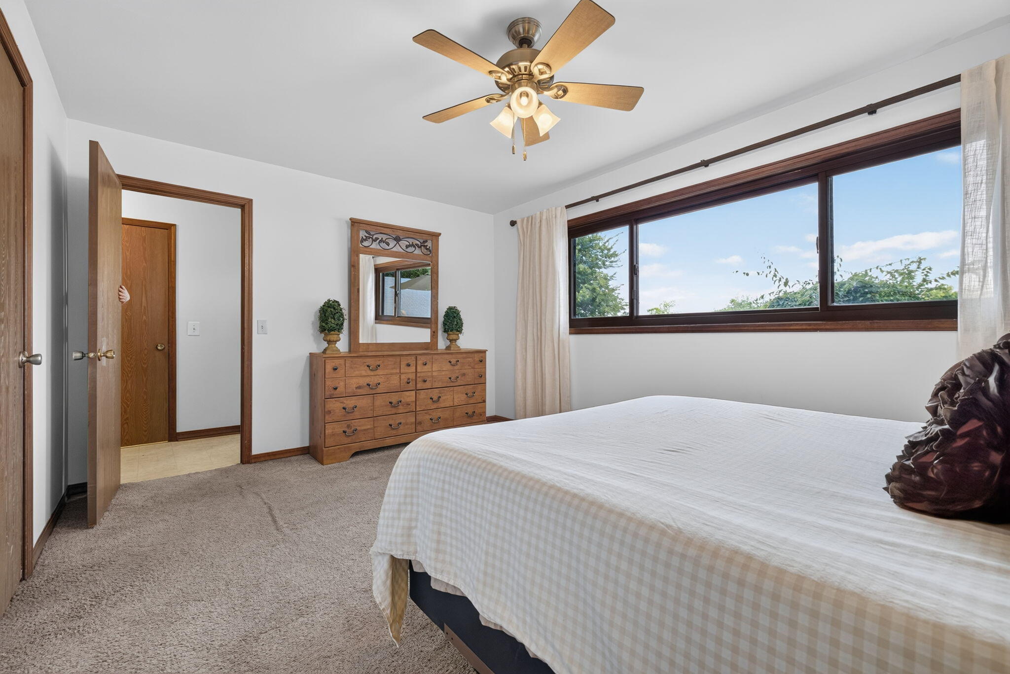 851 West Stonehill Road Property Photo 45