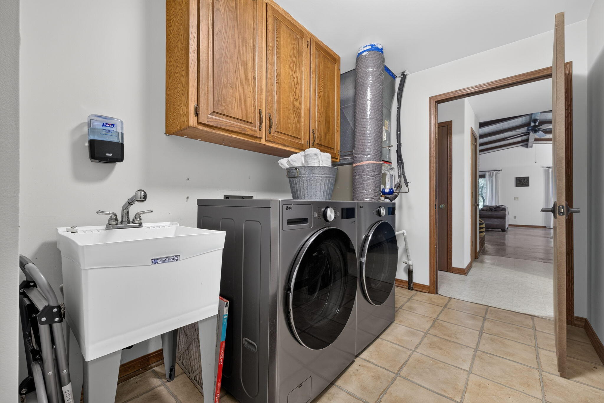 851 West Stonehill Road Property Photo 49