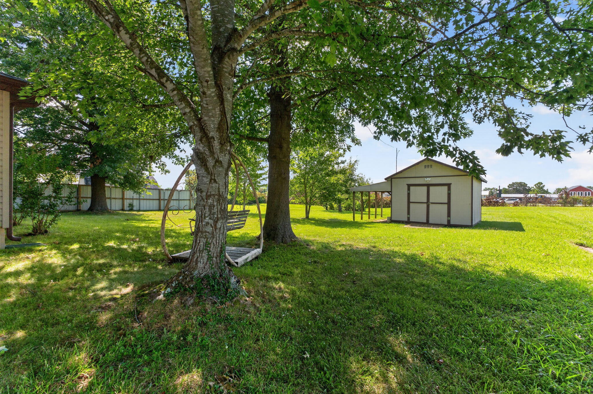 303 Jennifer Lane Property Photo 31