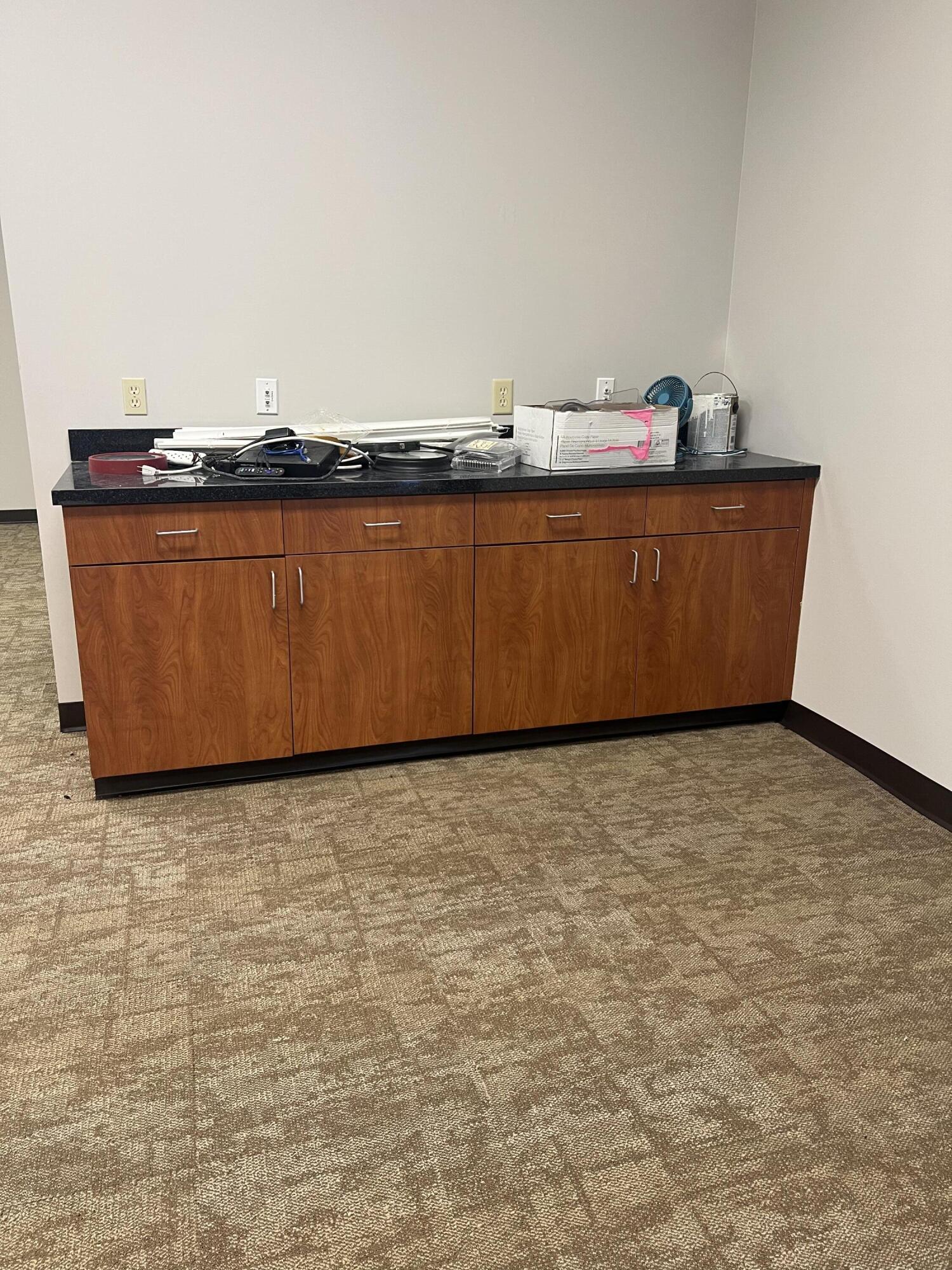 500 West Battlefield Road Property Photo 11