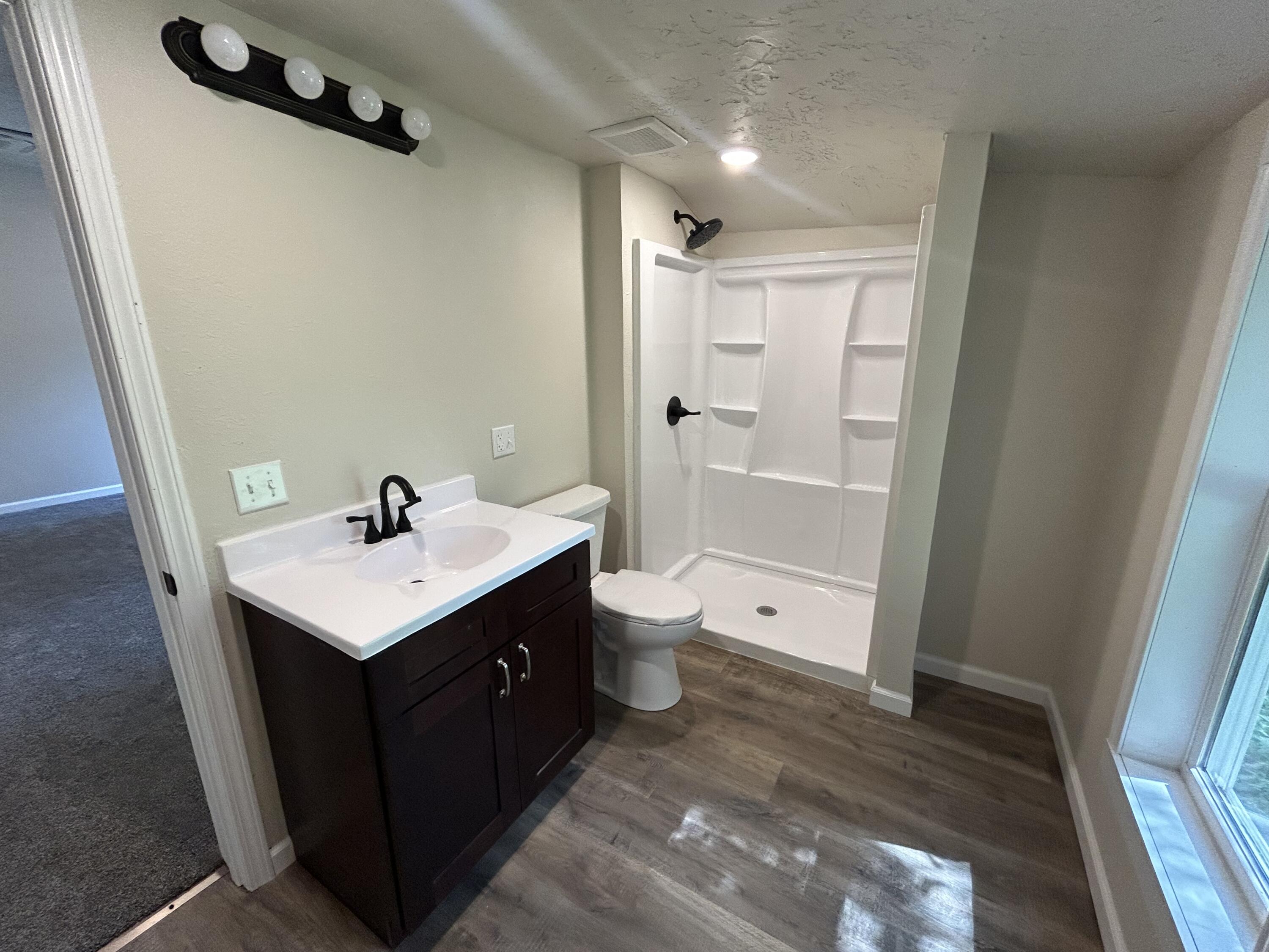 110 North High Street Property Photo 27