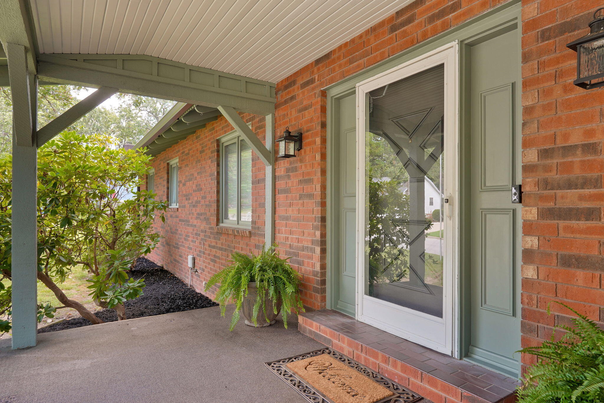1214 West Beverly Hills Drive Property Photo 8