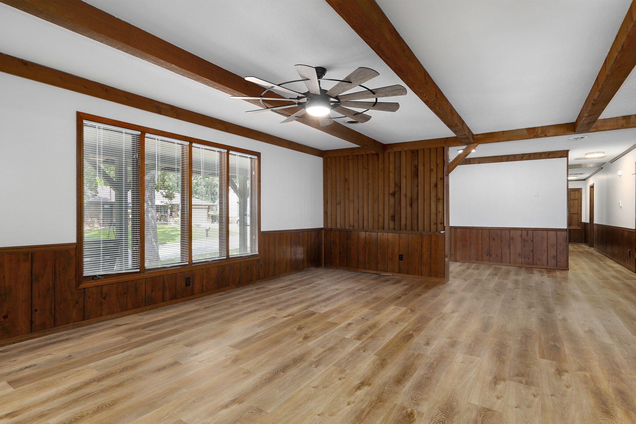1214 West Beverly Hills Drive Property Photo 22