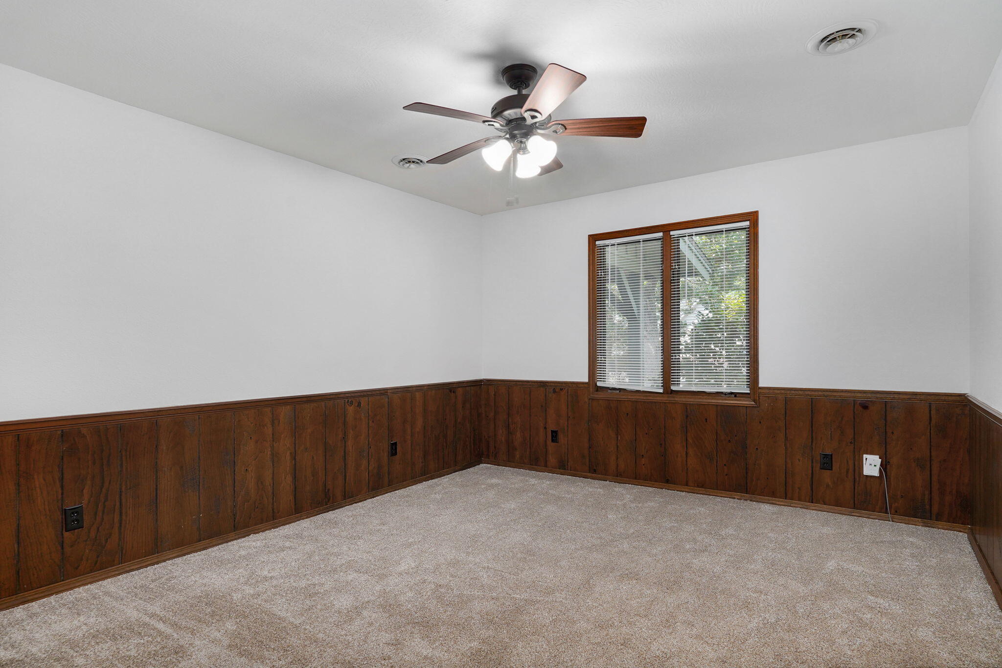 1214 West Beverly Hills Drive Property Photo 31