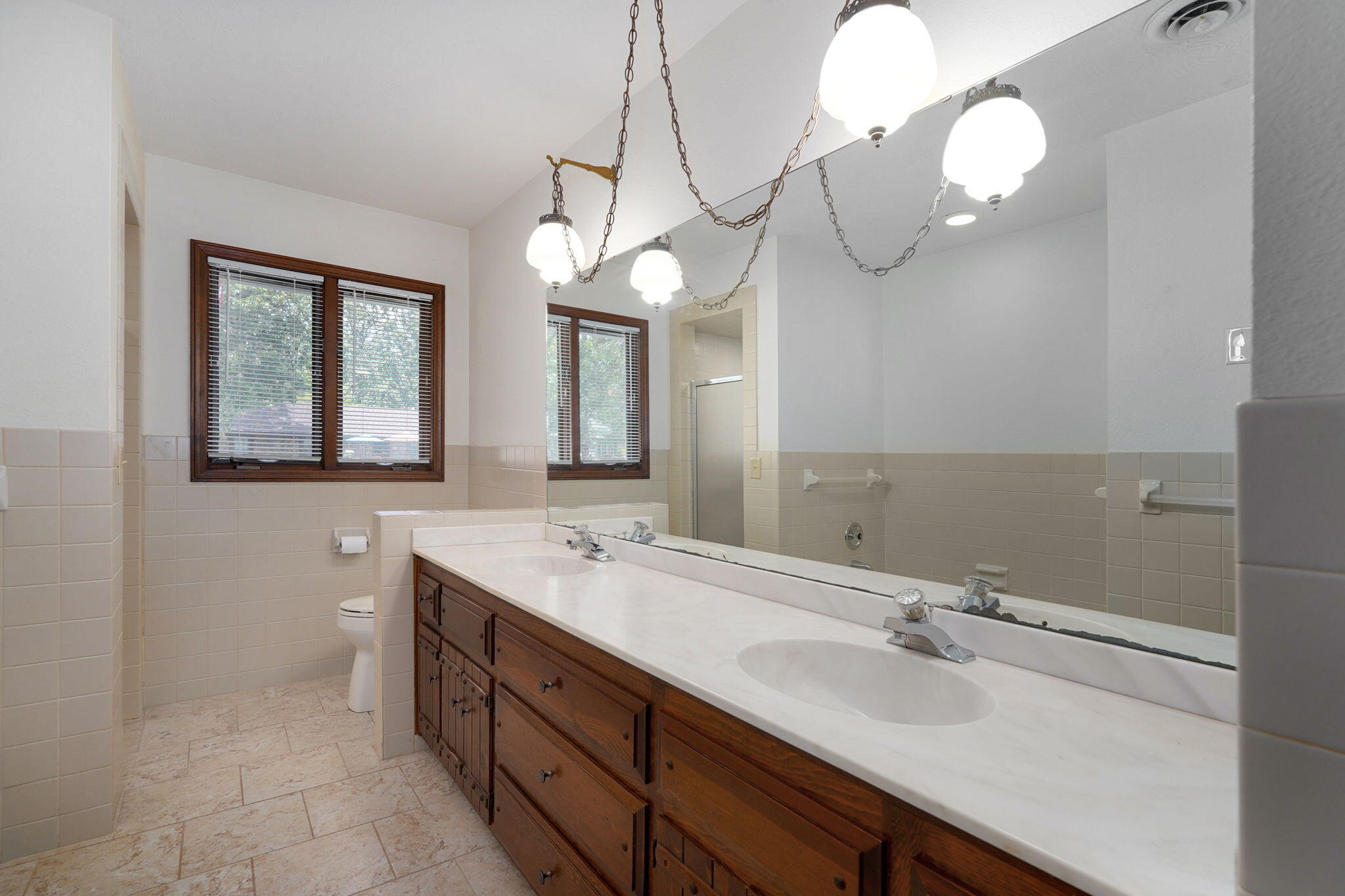 1214 West Beverly Hills Drive Property Photo 33
